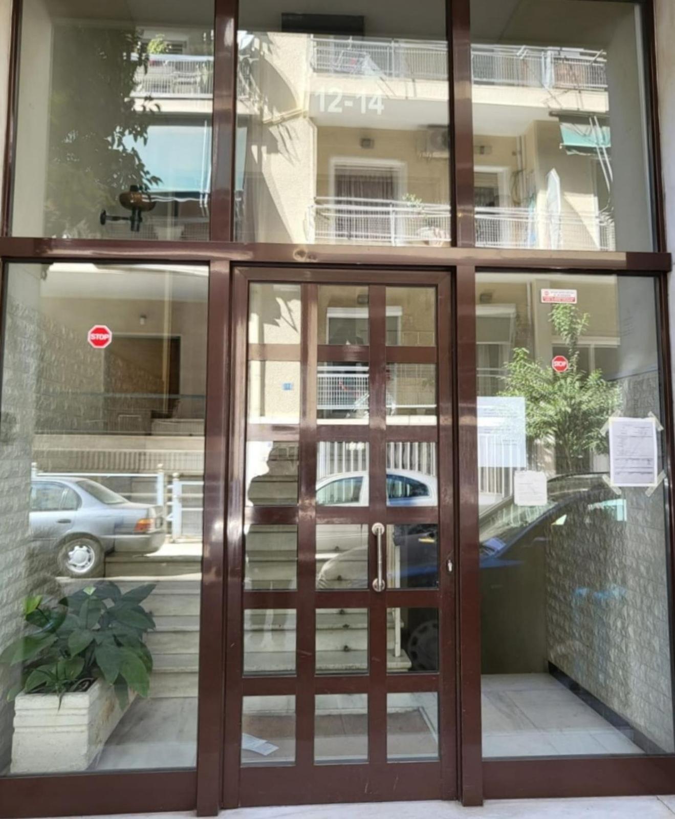 Hotel ROMANTIC DELUXE SVITE wise Jacuzzi and Sauna - Image 1