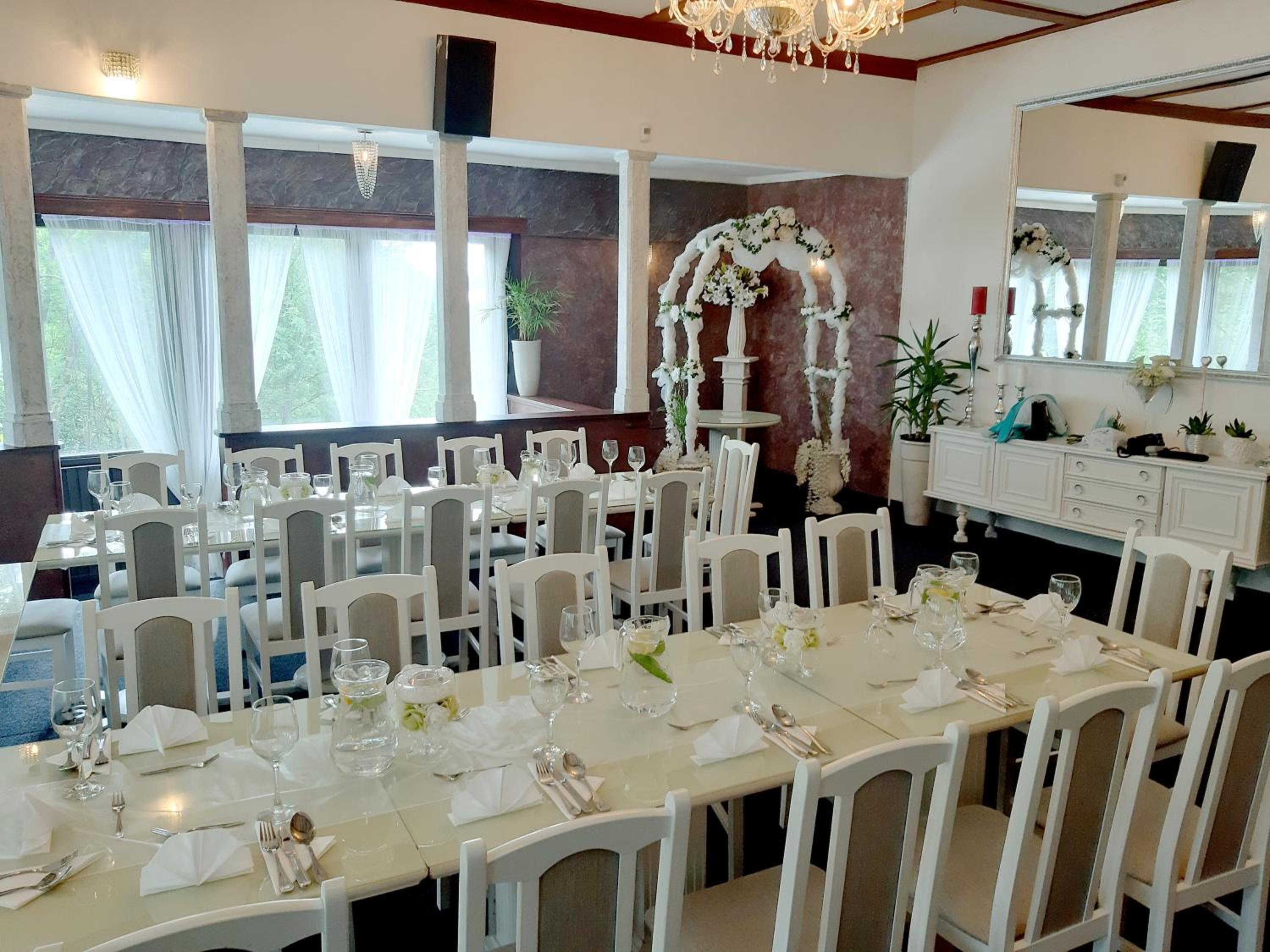 Penzion a Restaurace Belveder Romantico, Mini-zoo, Free parking