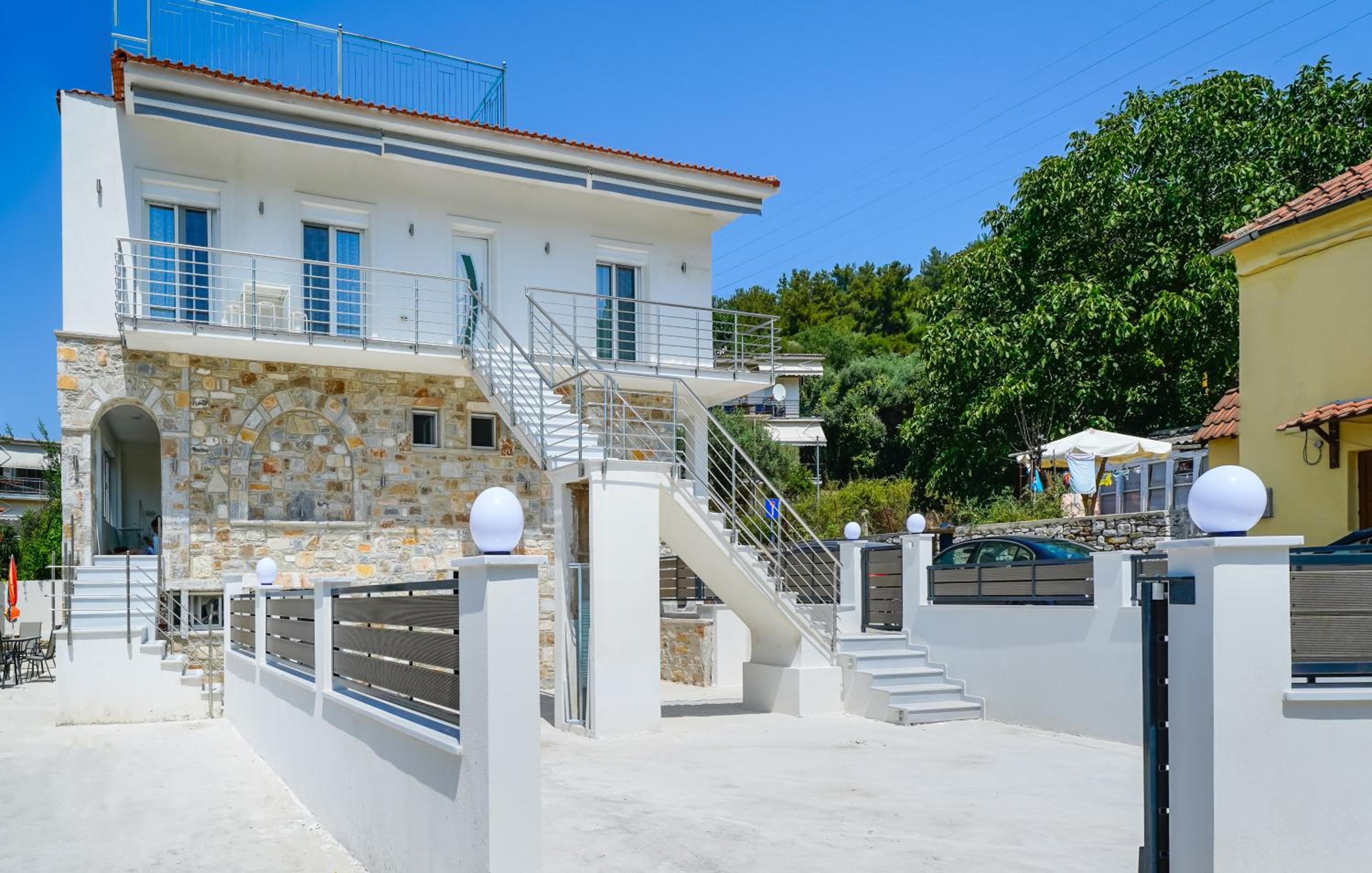 Villa Gjoni view 5