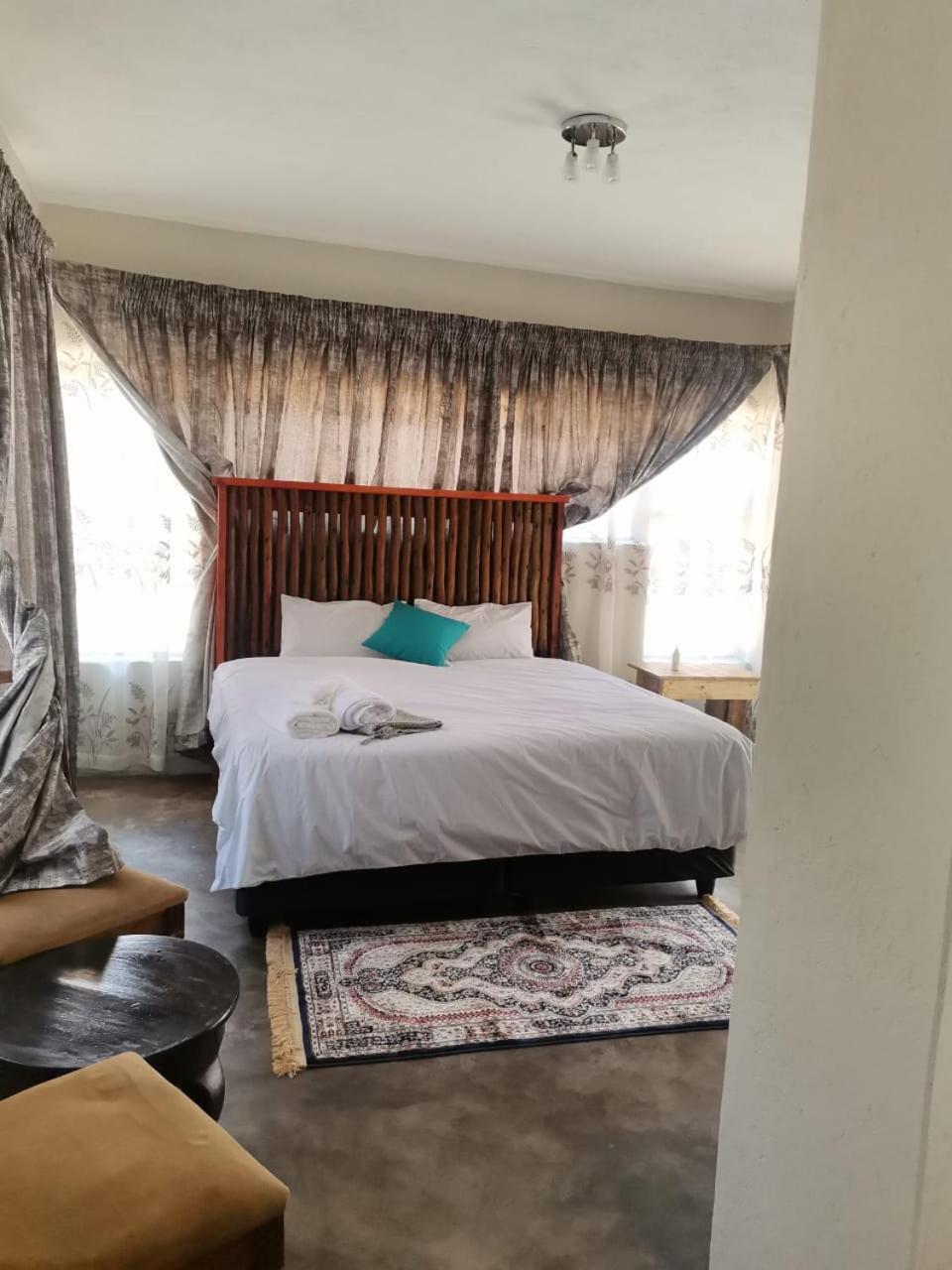 Woodpeckers Guest House view 3