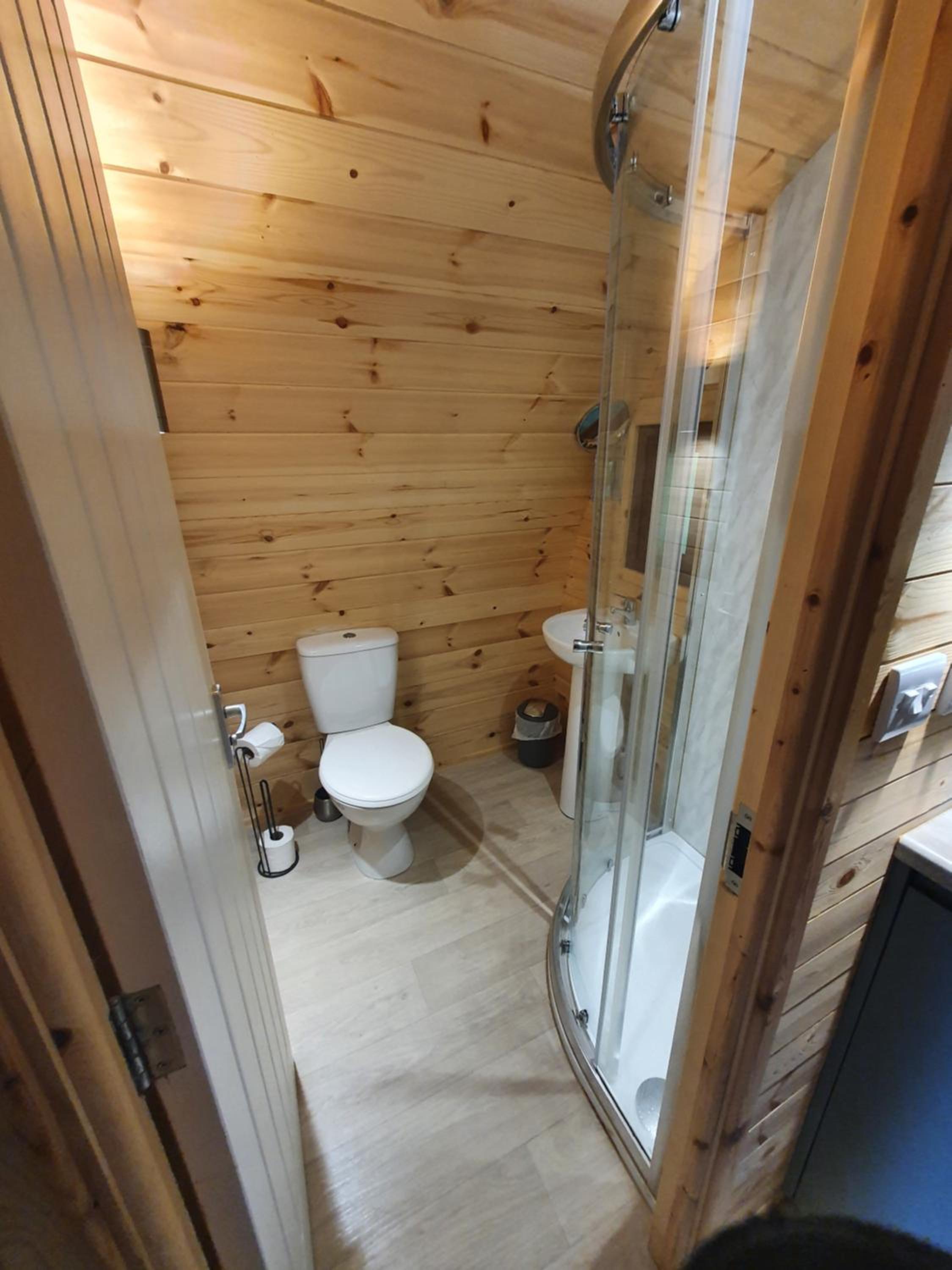 Photo 41