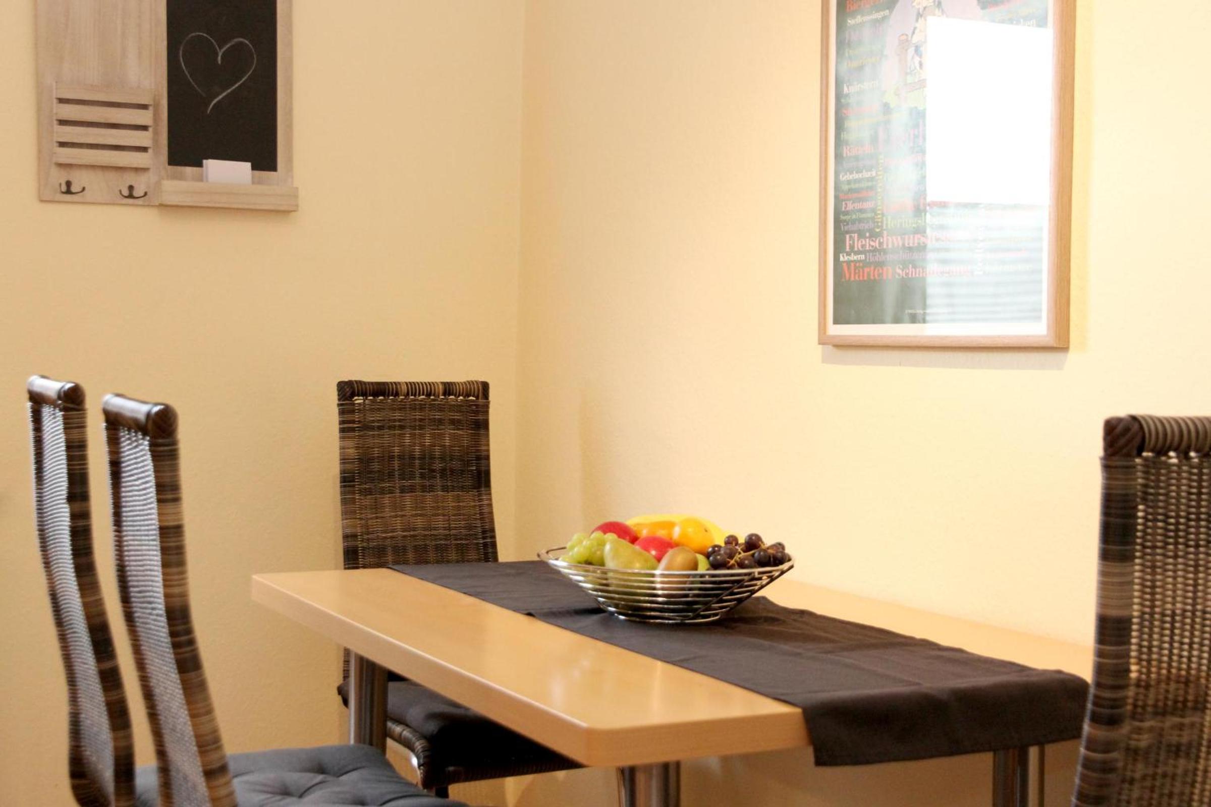 Ferienwohnung Blum en Schmallenberg — dining