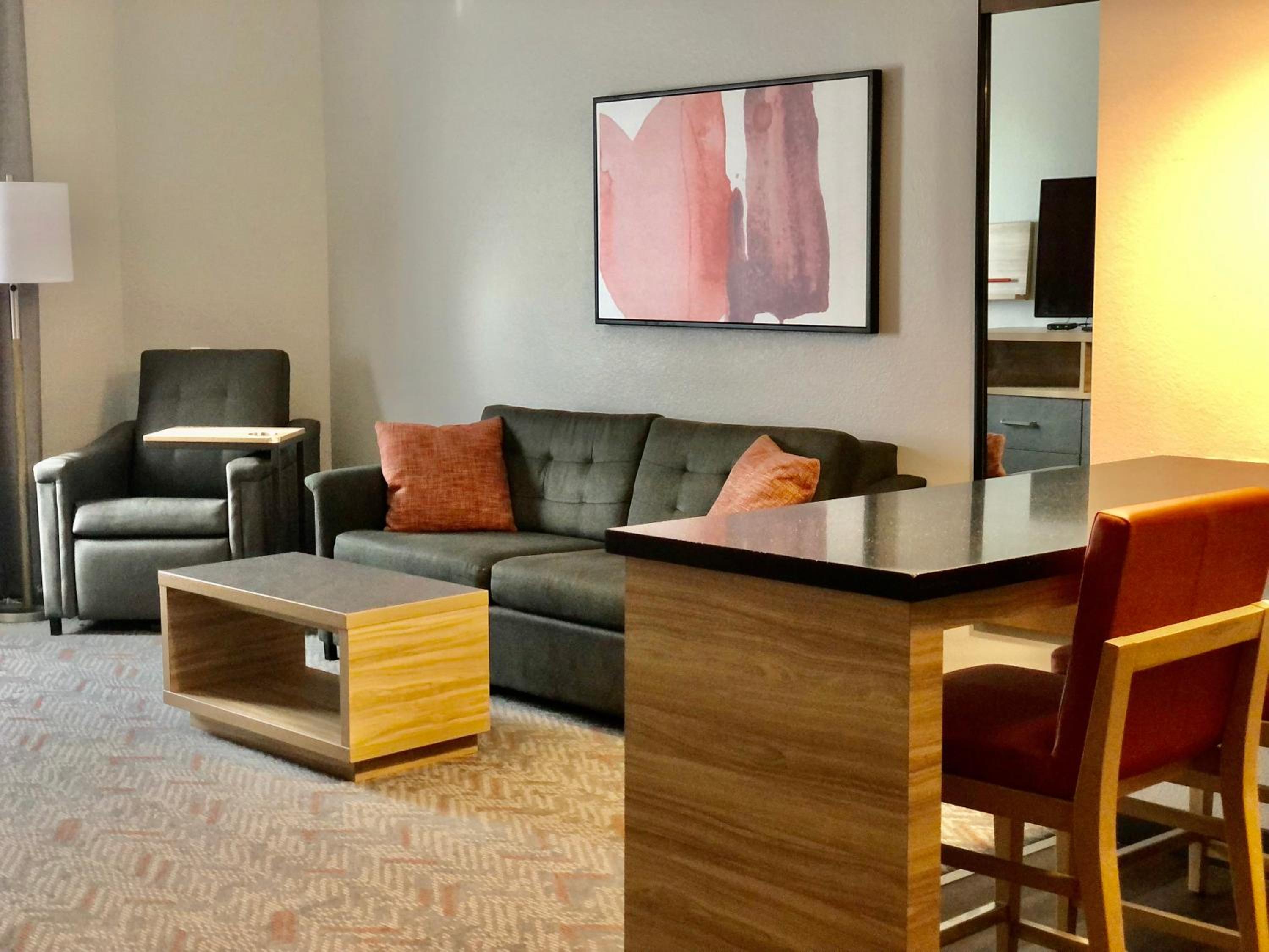 Mount Pleasant Vacations - Candlewood Suites Mount Pleasant, an IHG Hotel - Property Image 62