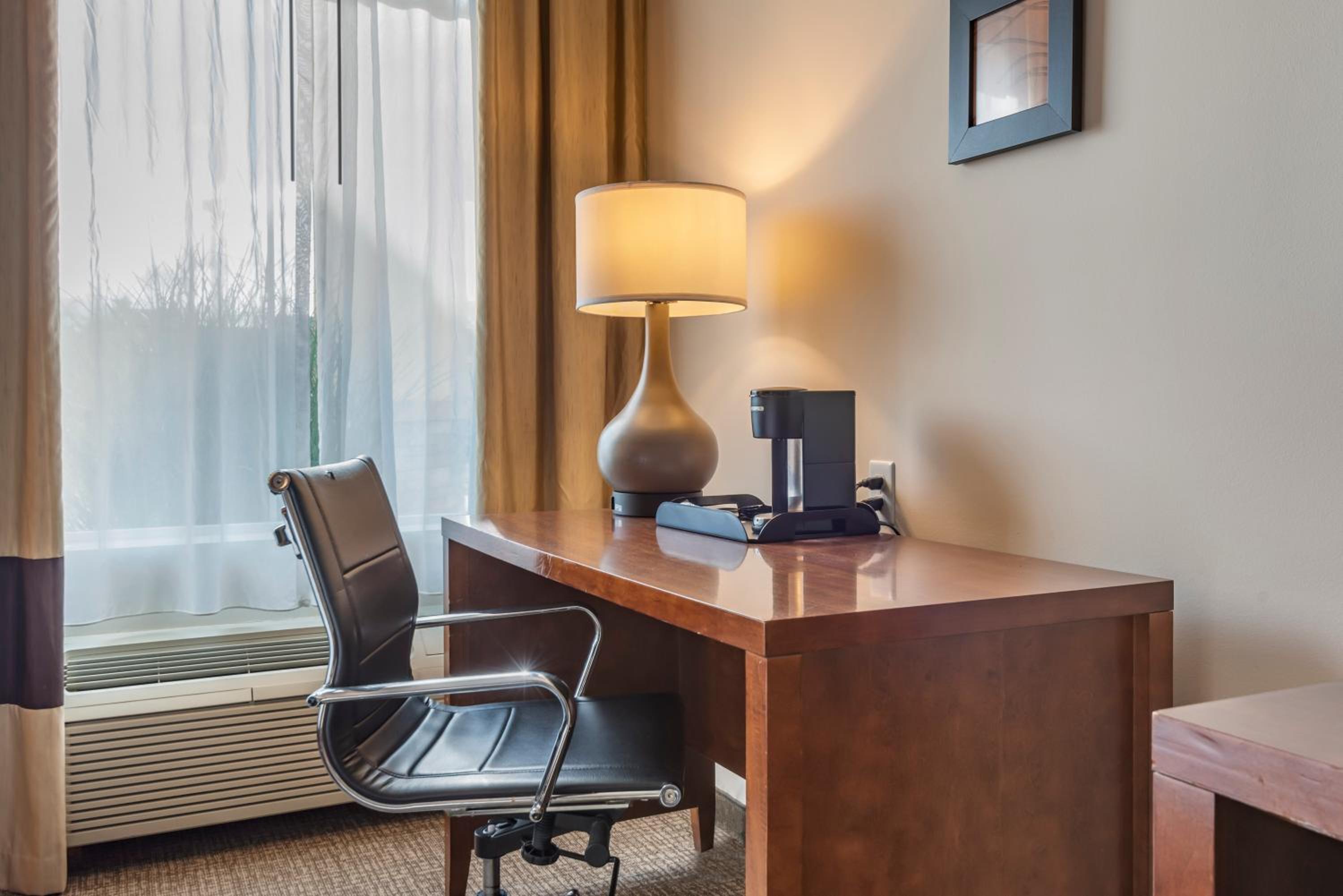 Comfort Inn Apalachin - Binghamton W Route 17