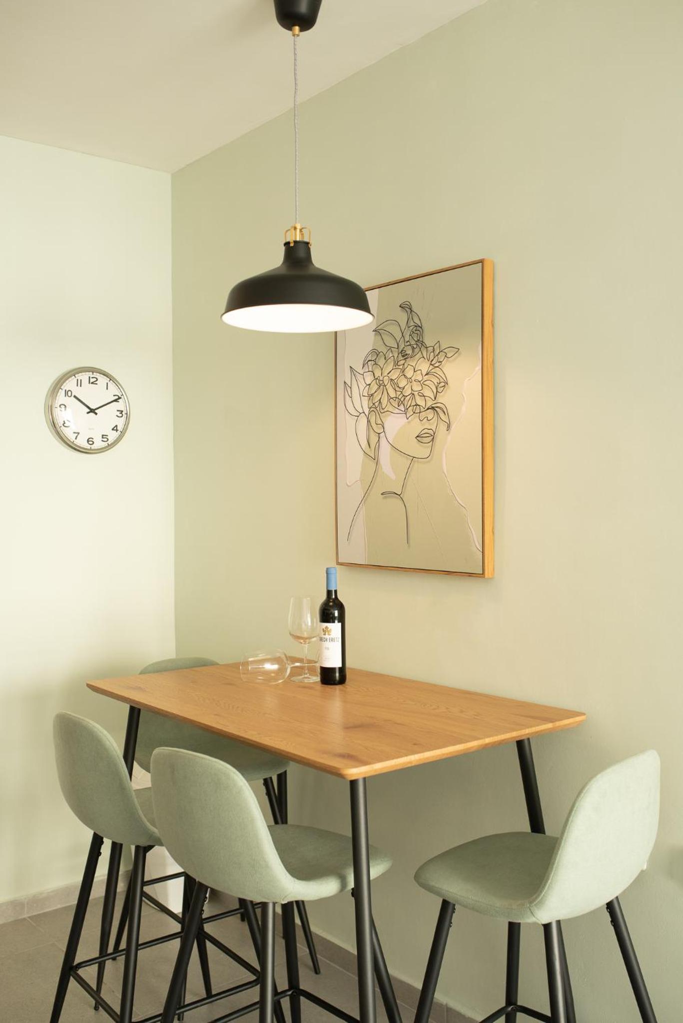 PORT CITY HAIFA - German Colony Luxurious 2 bdrms Apt - MAMAD