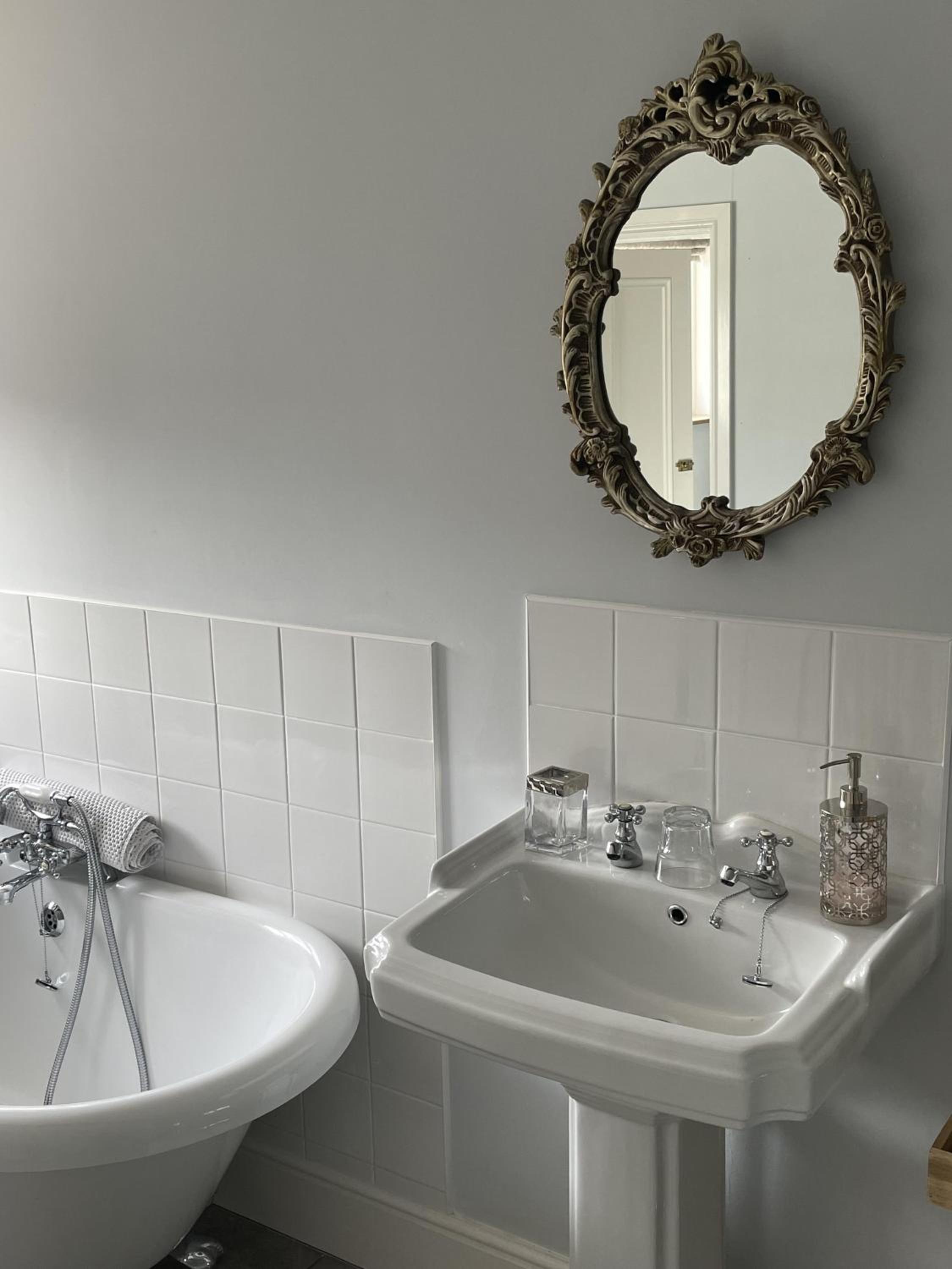 Eagle House - Award Winning B&B and Apartment
