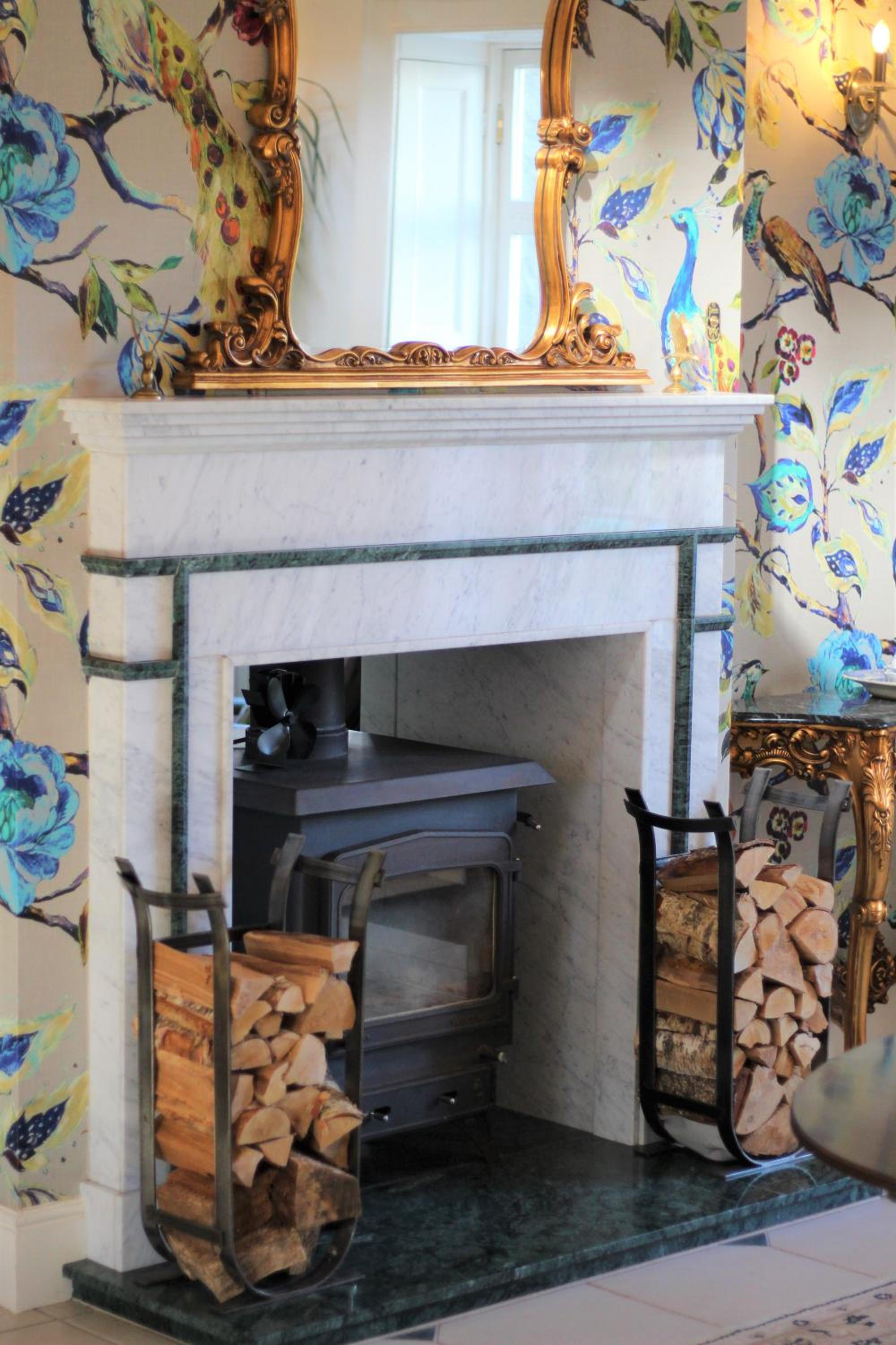 Eagle House - Award Winning B&B and Apartment