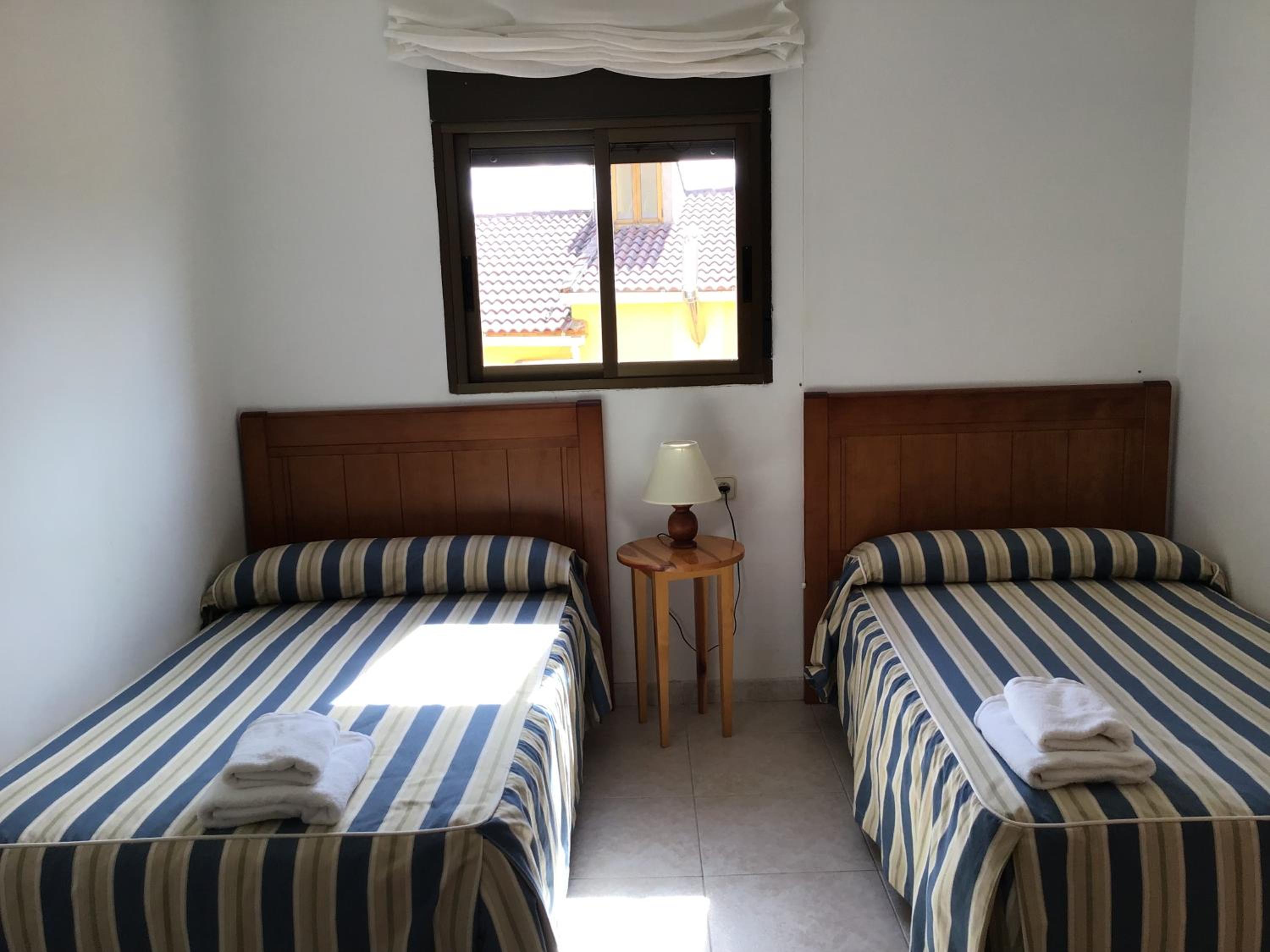 Apartamentos Miguel Angel view 4