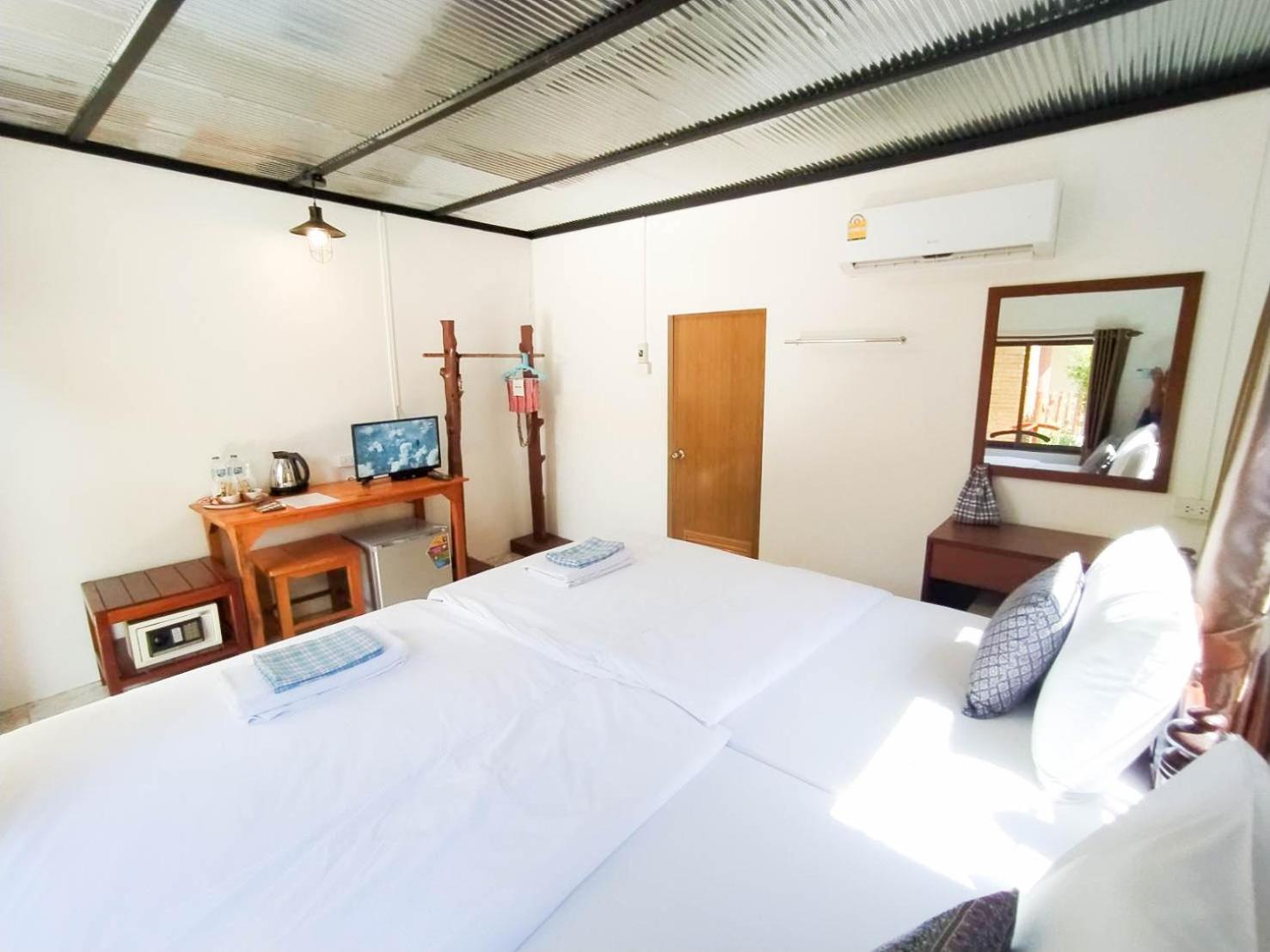 Samet Bellhouse
