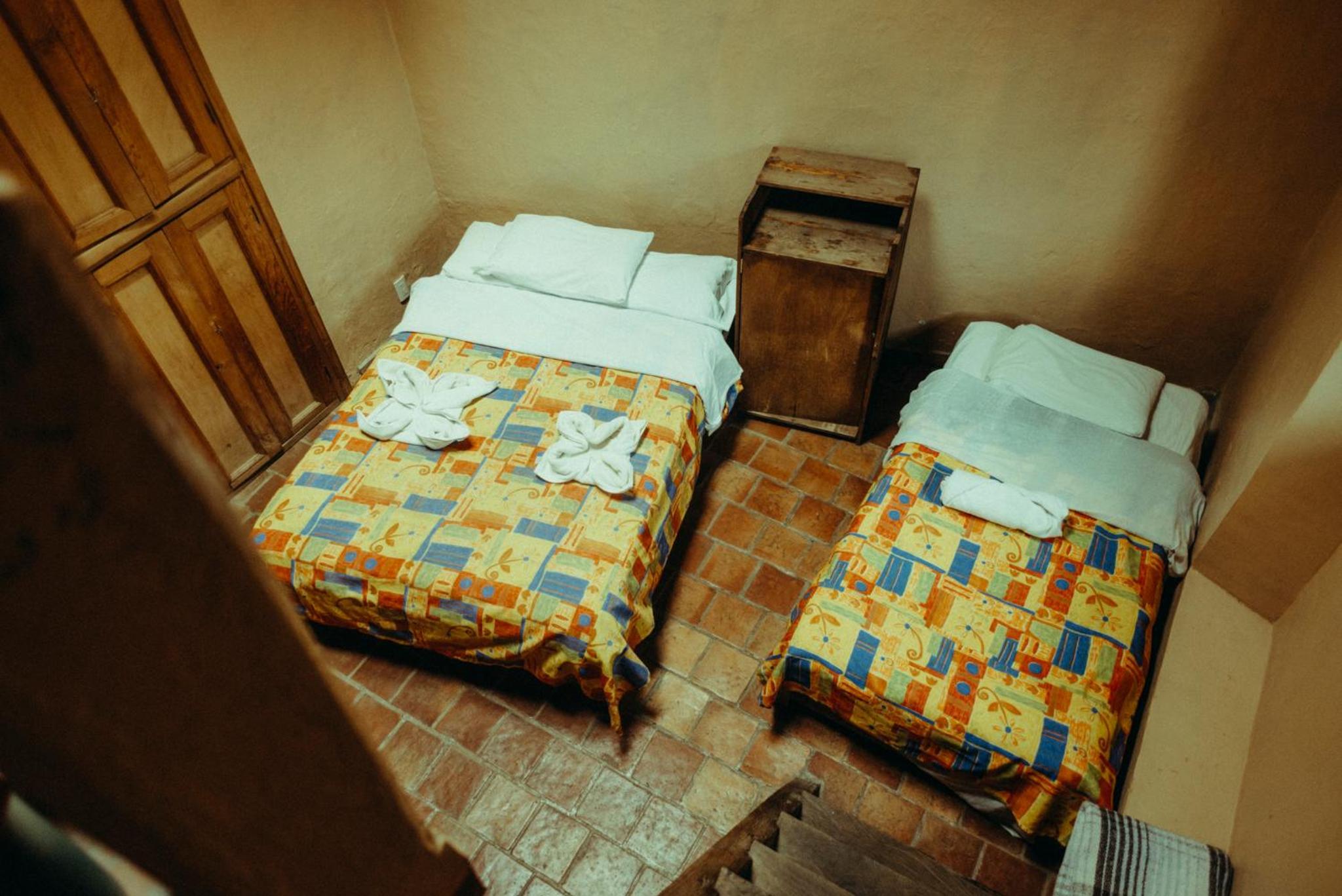 Rossco Hostel & Hotel