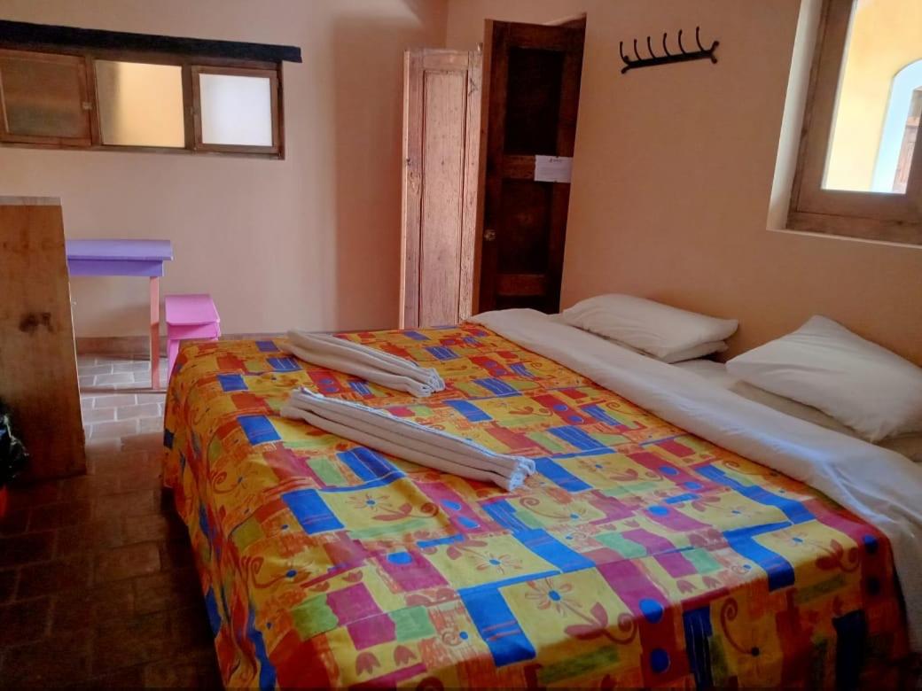 Rossco Hostel & Hotel
