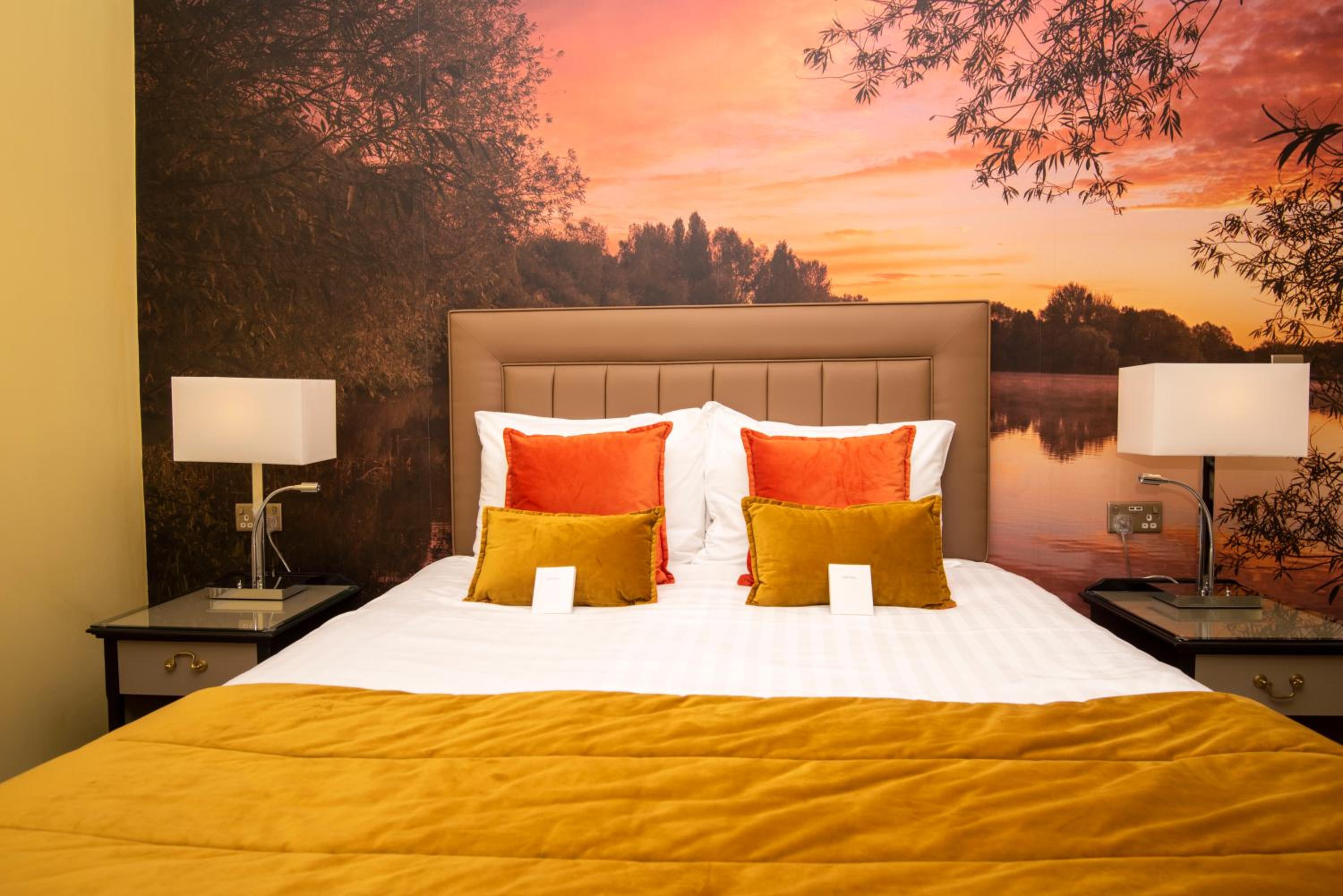 Bridleways Guesthouse & Holiday Homes