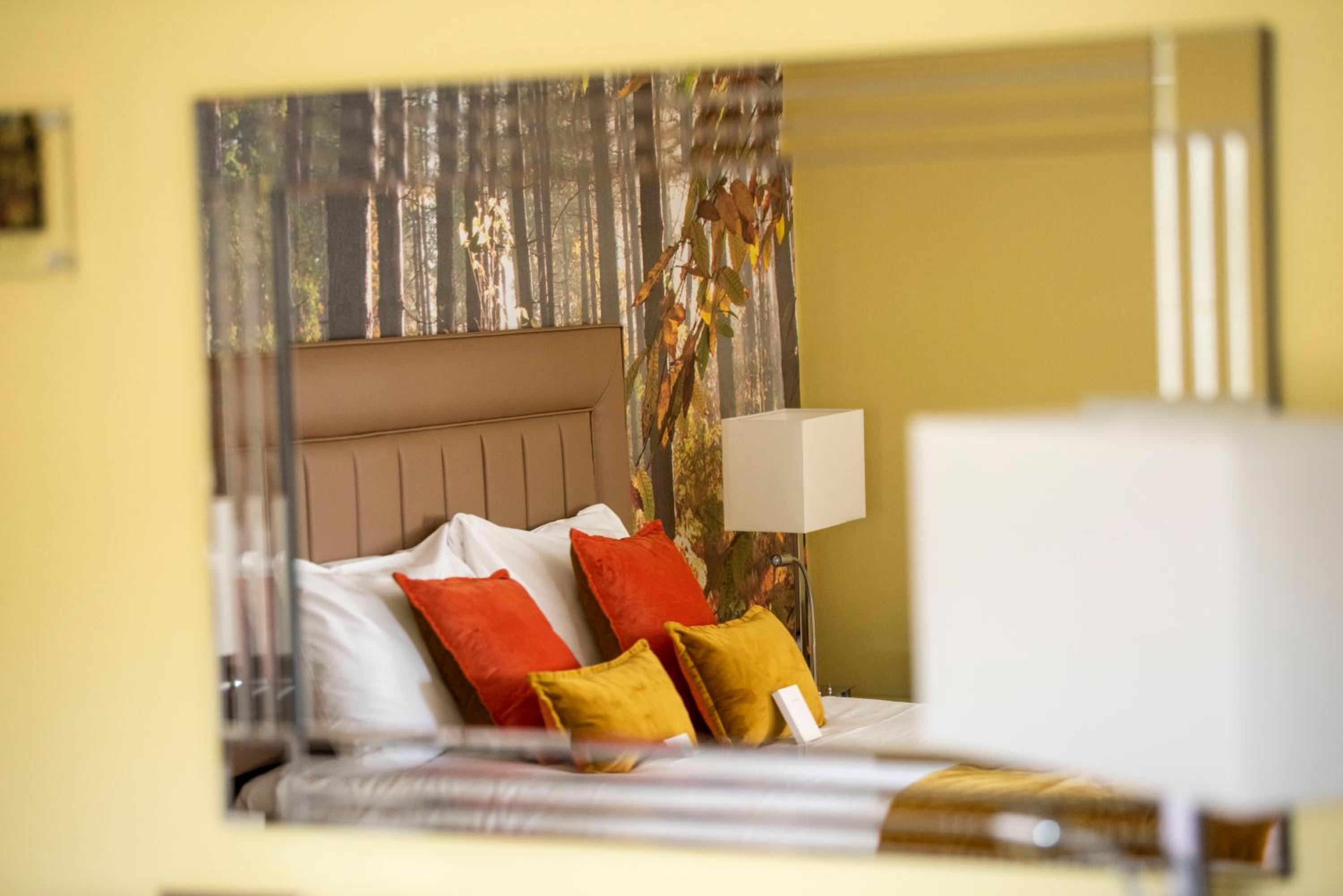 Bridleways Guesthouse & Holiday Homes