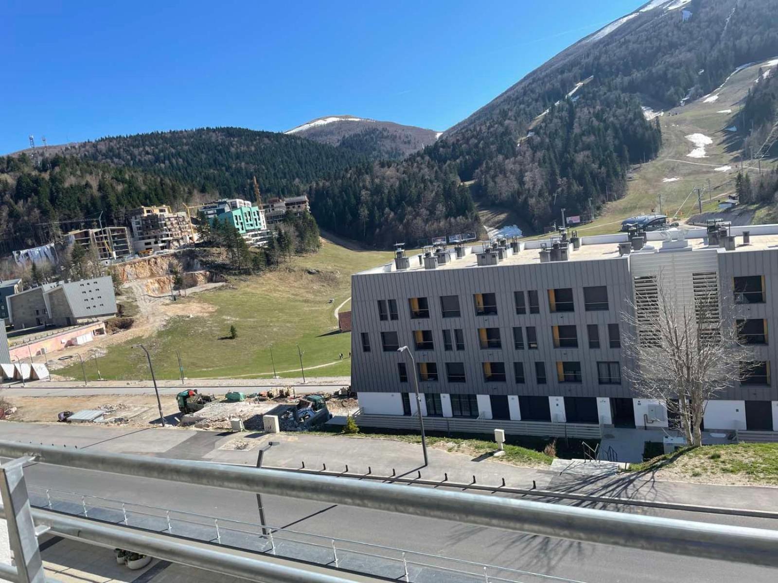 Bjelašnica mountain view apartment