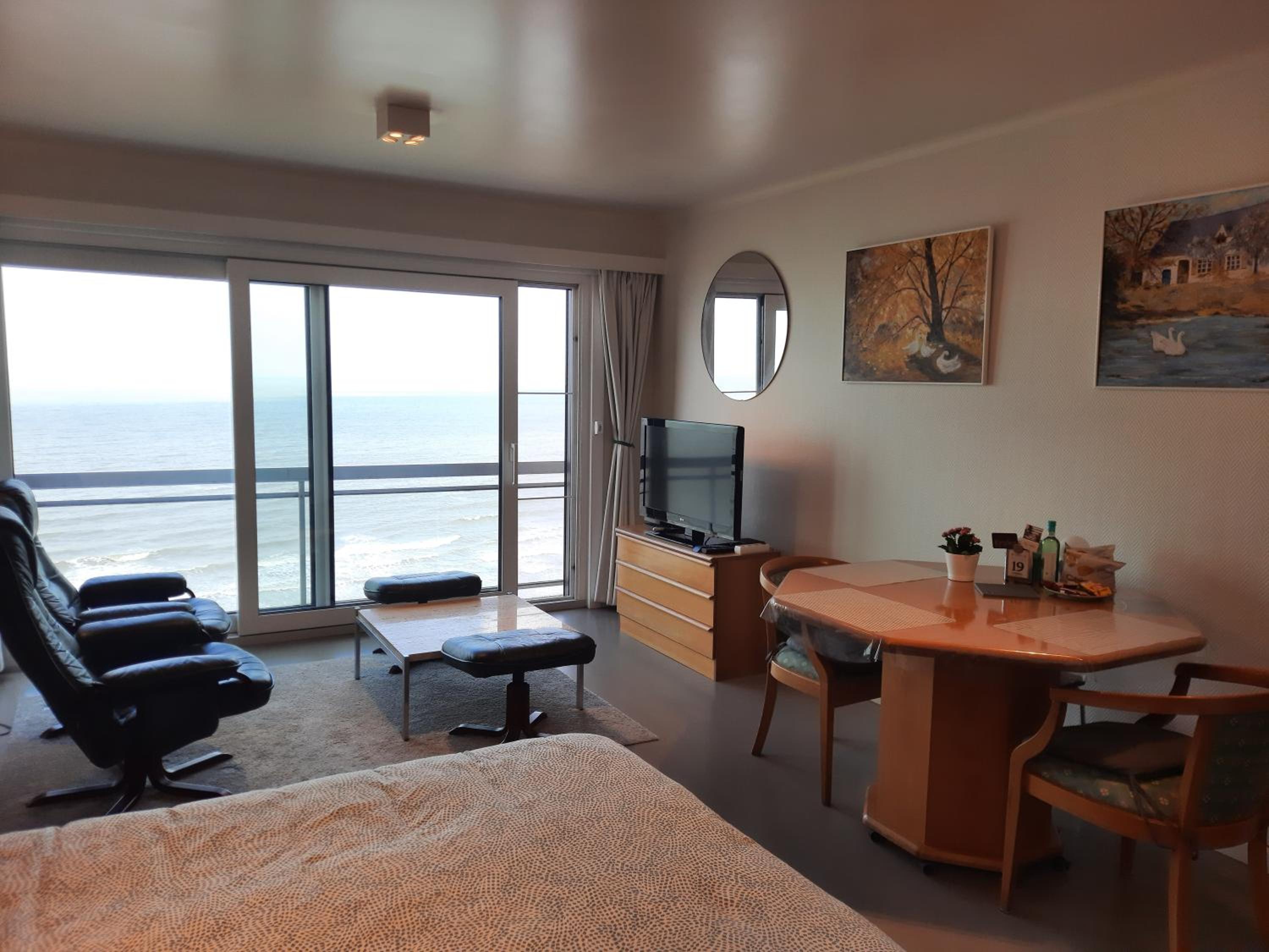 Studio On The Beach With Sea View