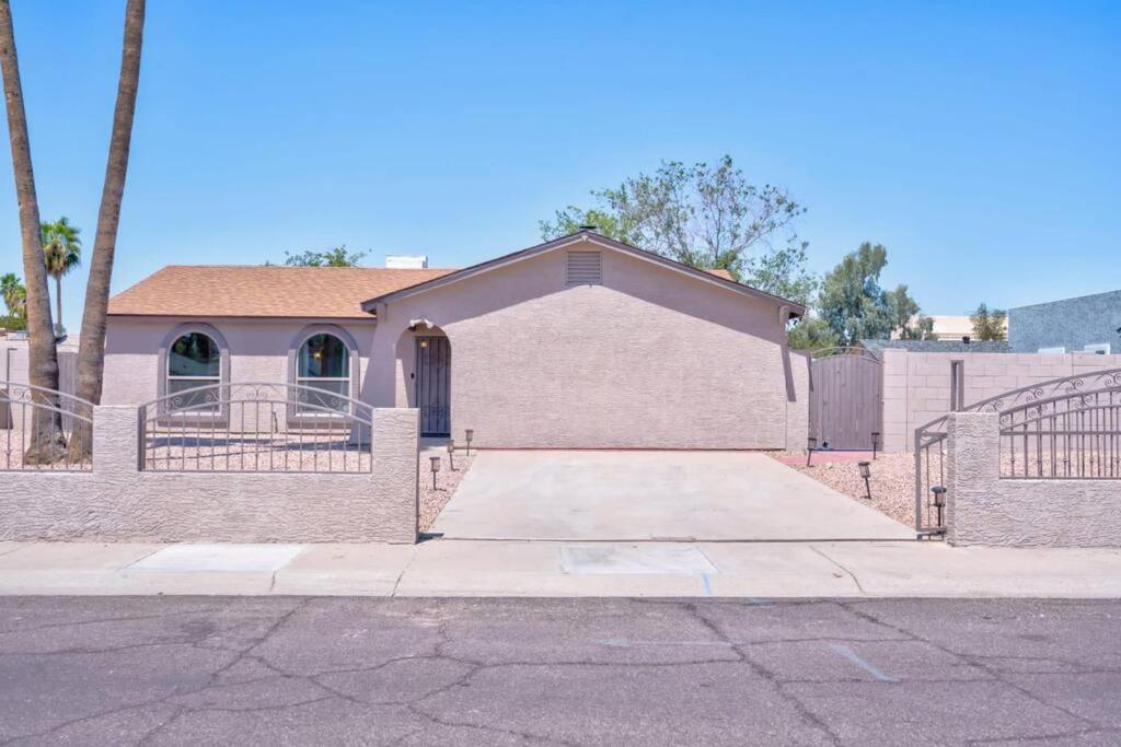 Hotel Fab PHX Getaway w/ Pool & Fire Pit - Image 1