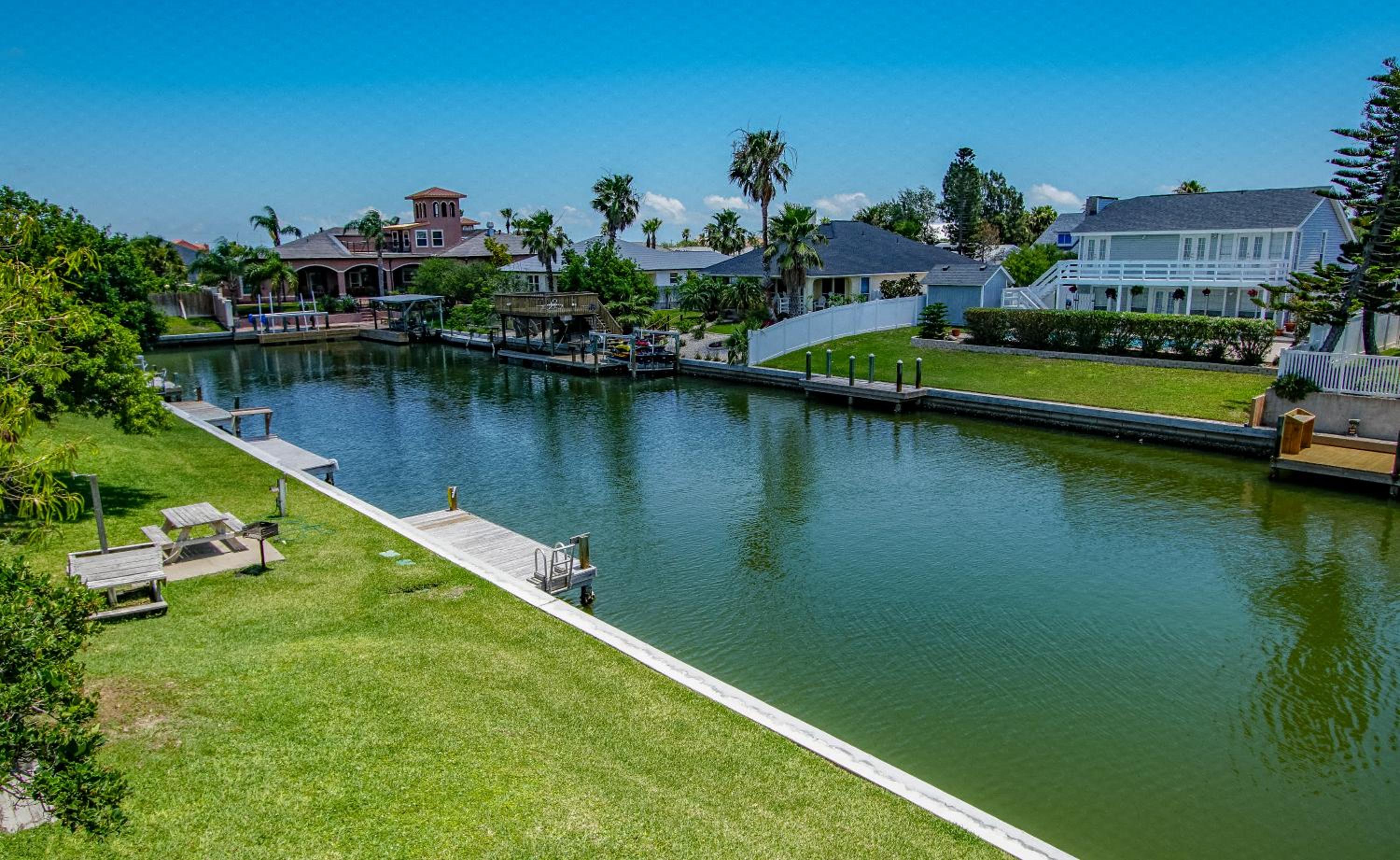 Multi Resorts at Puente Vista