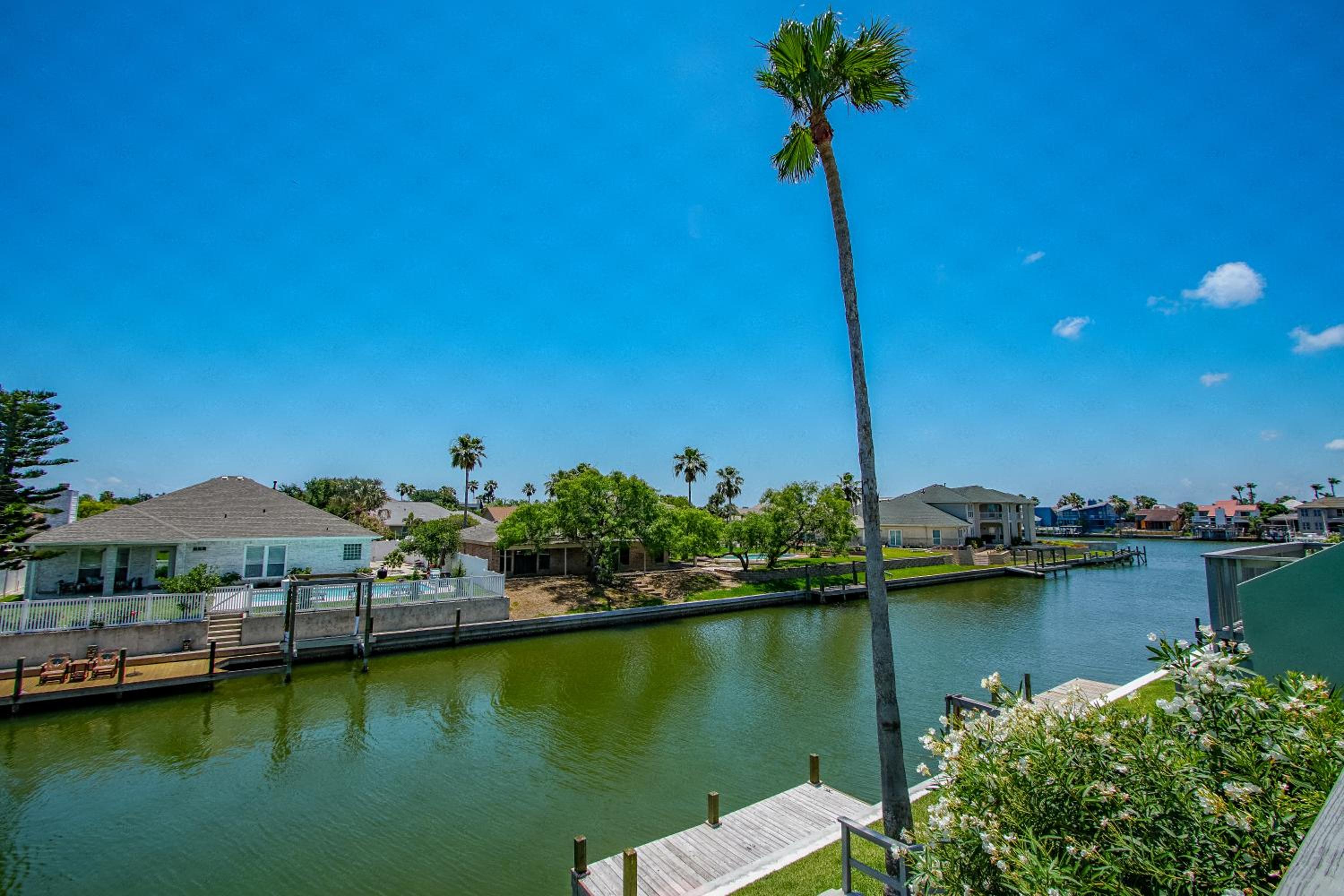 Multi Resorts at Puente Vista
