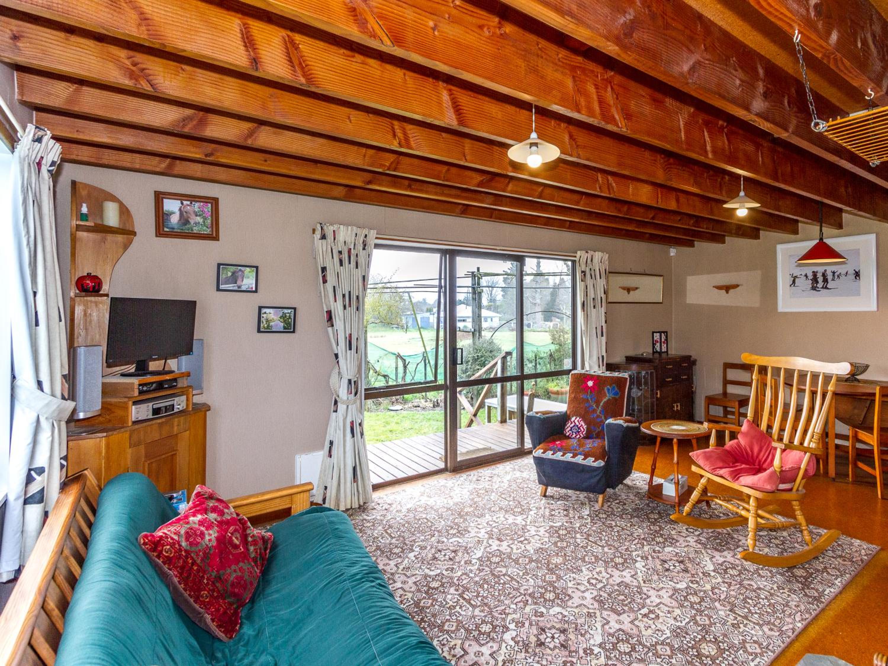 Green Gables Raetihi - Ohakune Holiday Home view 3