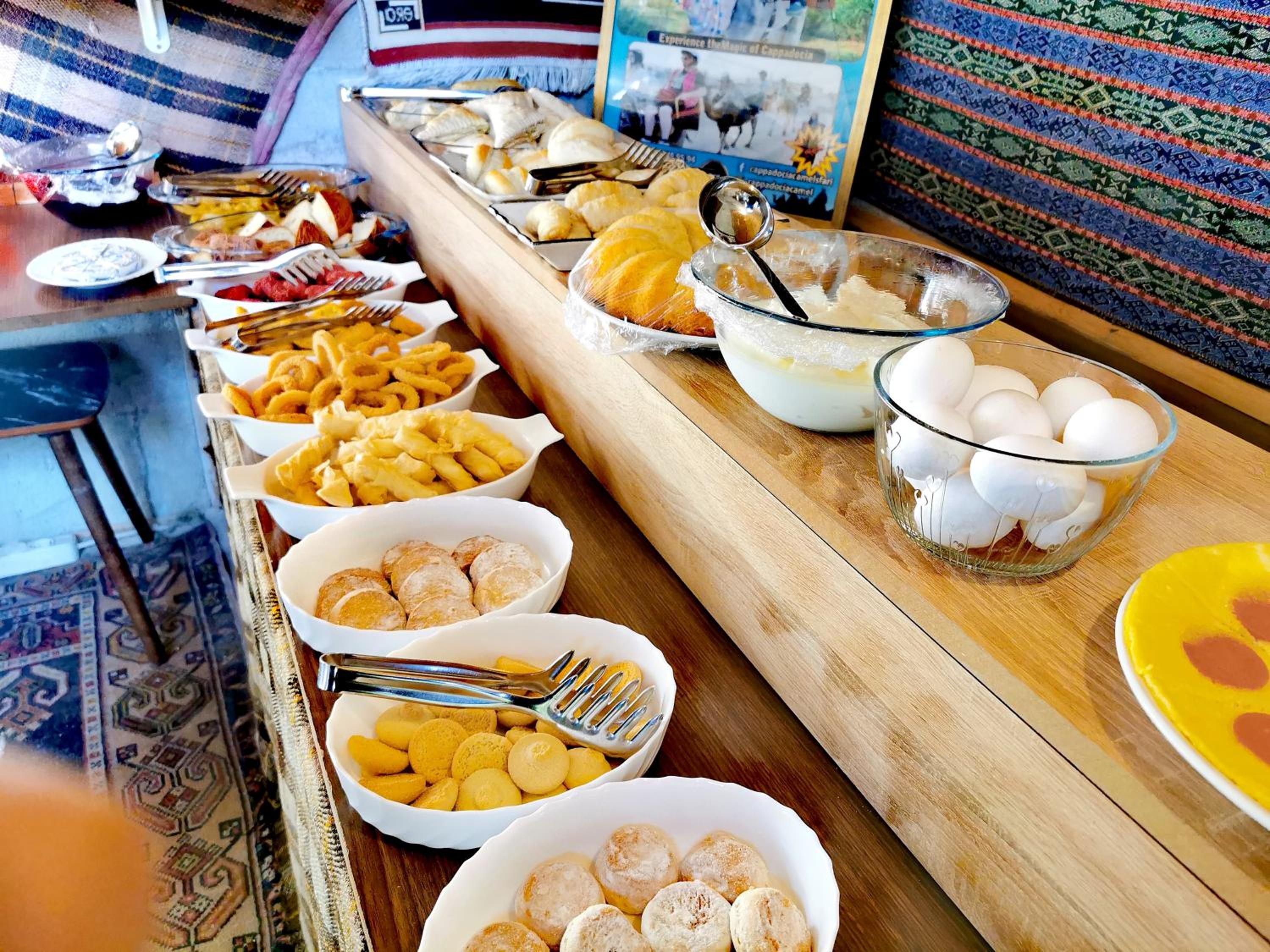 Falcon Cave Suites - Image 22