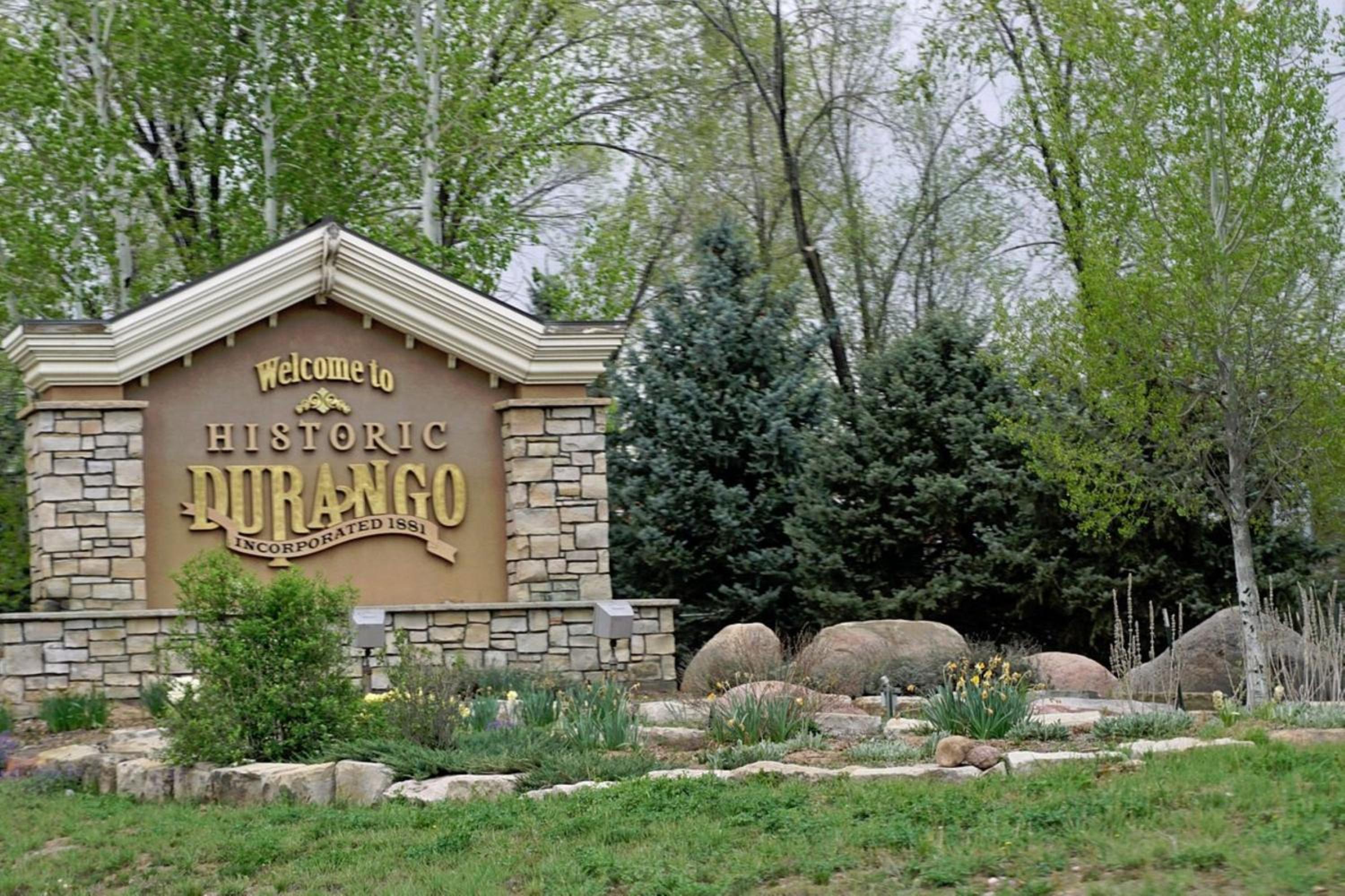 Durango Vacations - Holiday Inn Express Durango Downtown- Animas River - Property Image 1