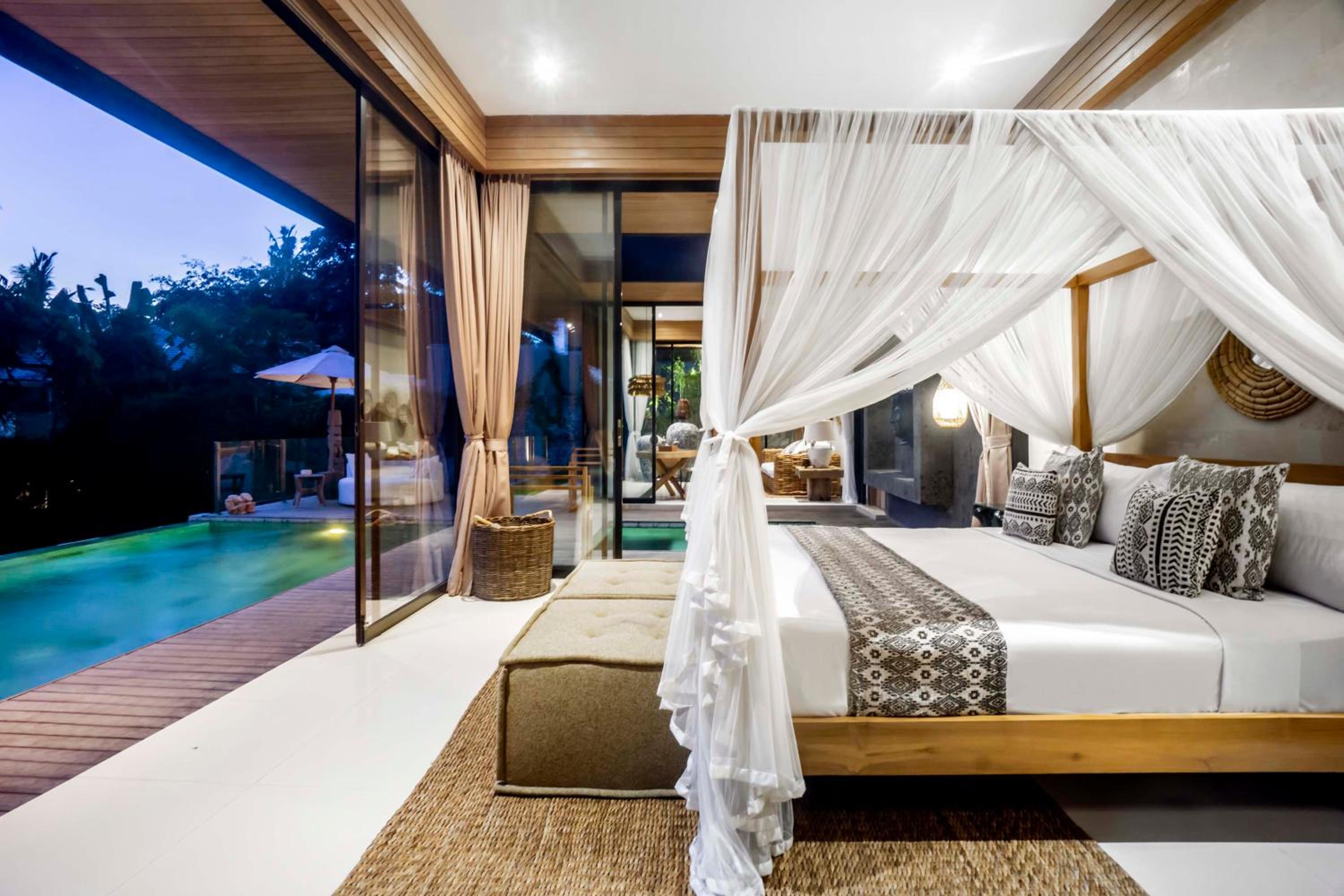 Villa Flesh by BaliSuperHost view 2