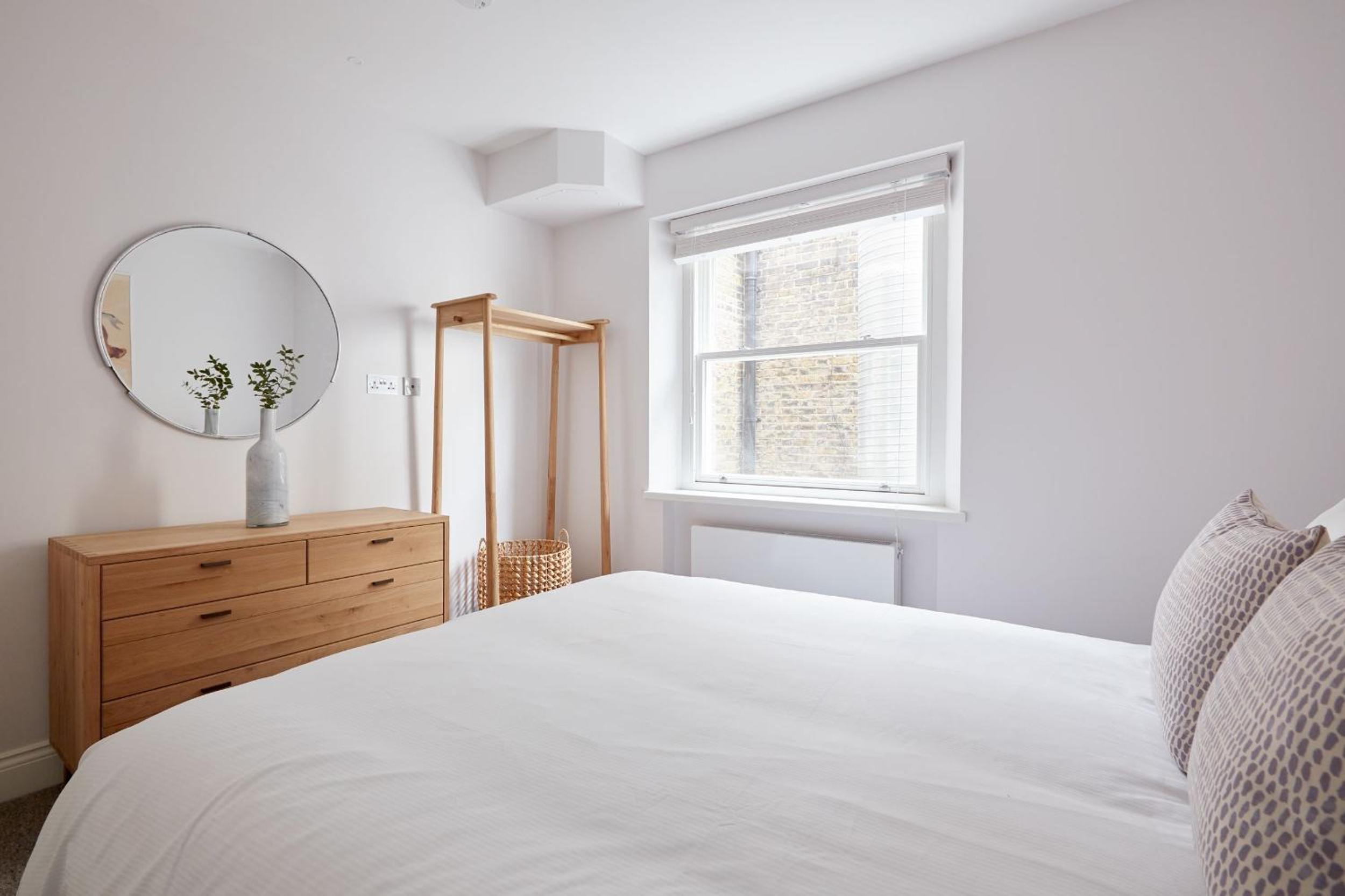 5VH Virginia House, 31 Bloomsbury Way