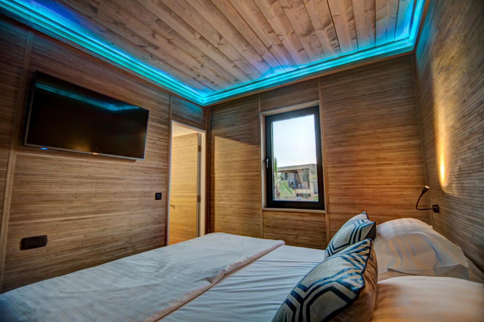 Noa Glamping Resort