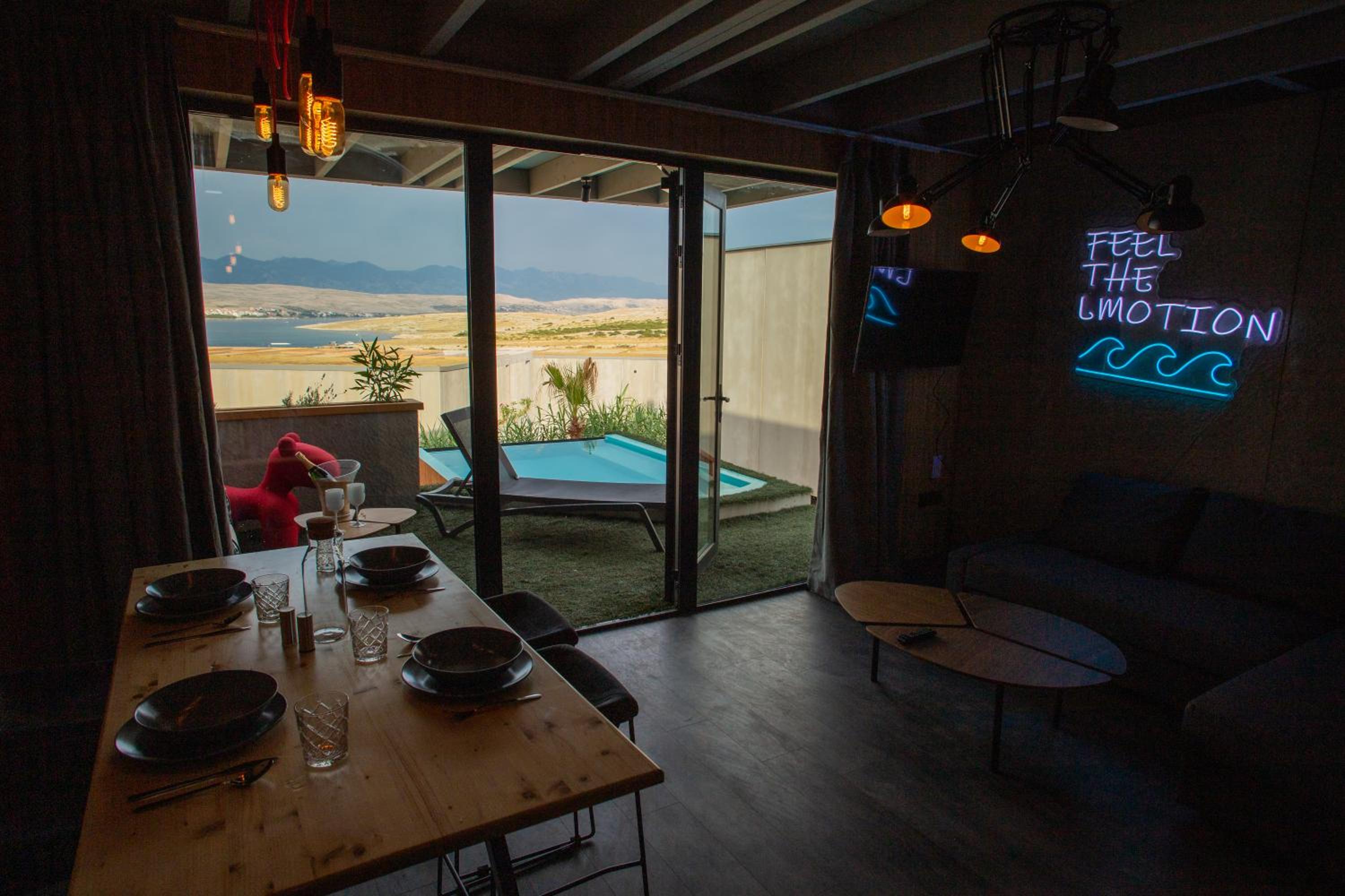 Noa Glamping Resort