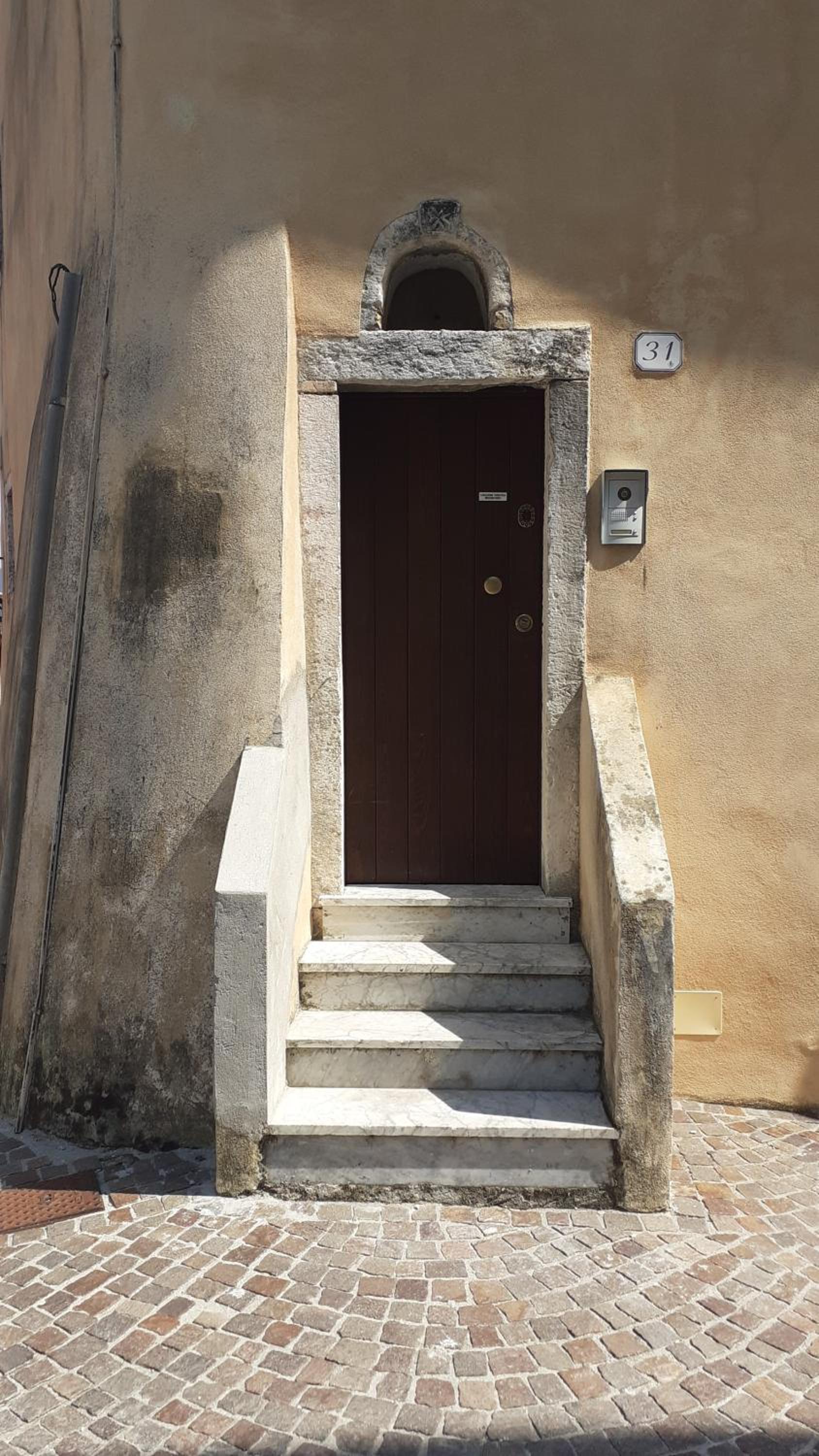 Photo 38