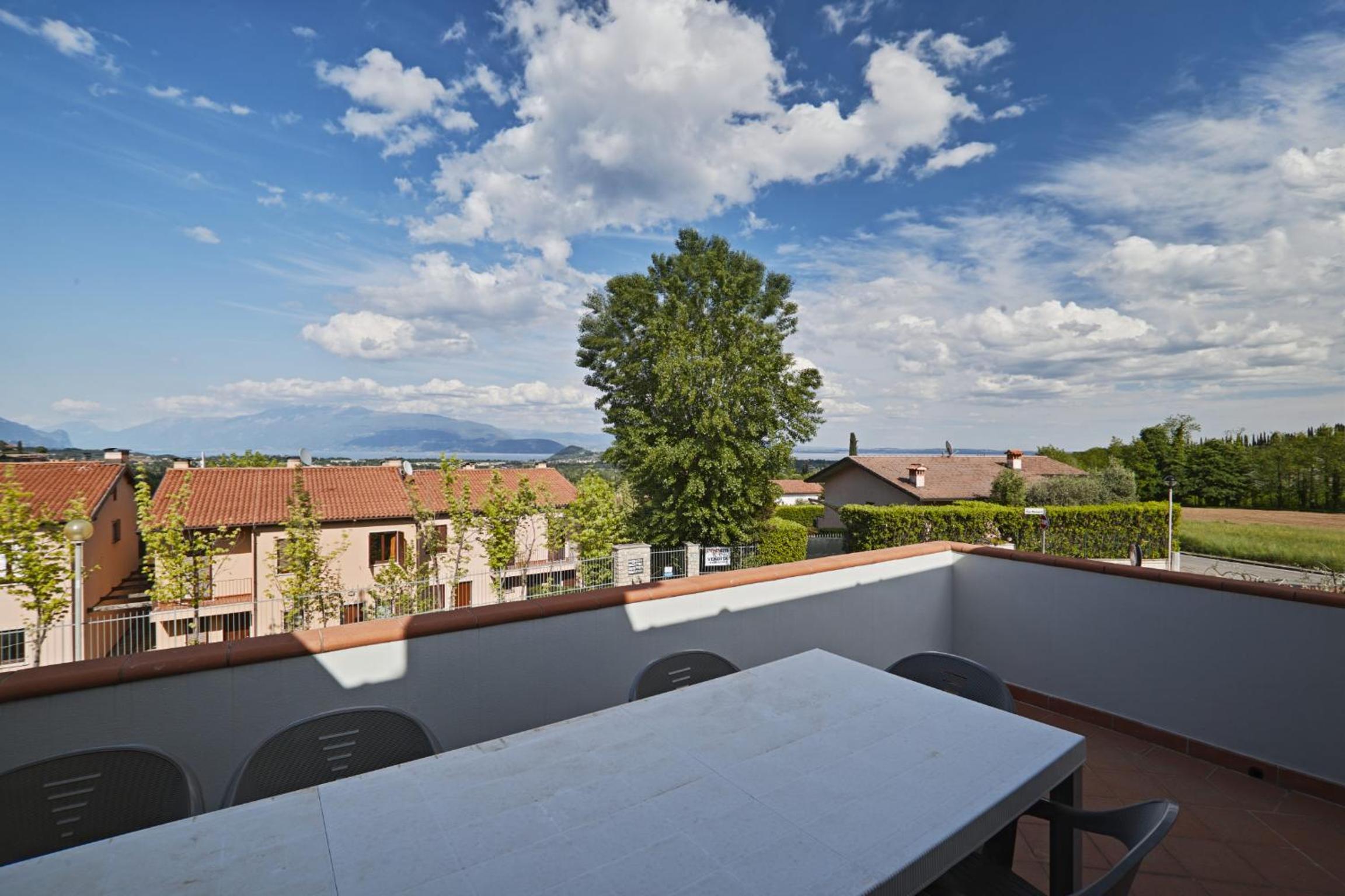Exclusive Villa le Palme view 3