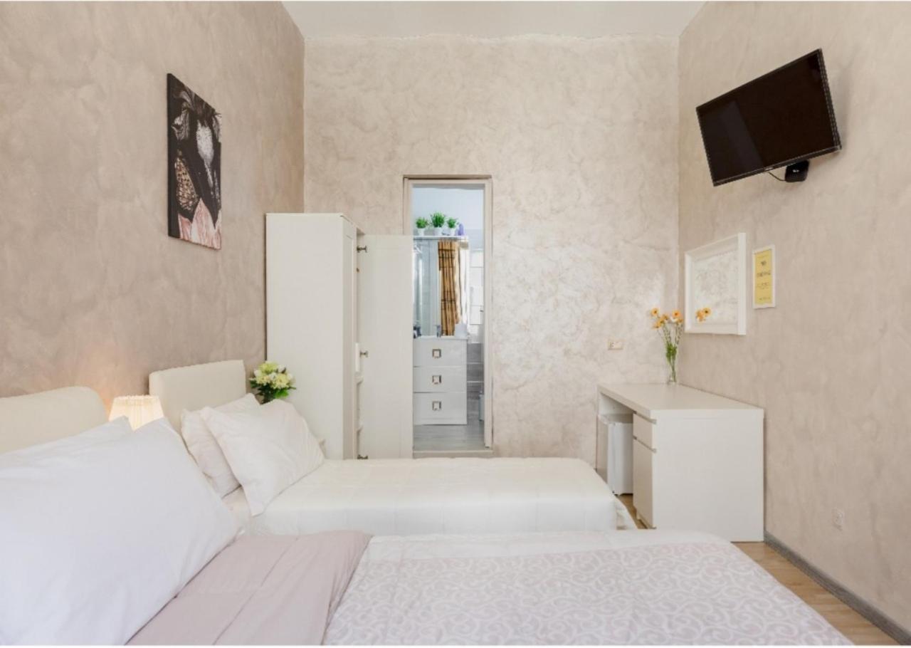 Rome Place