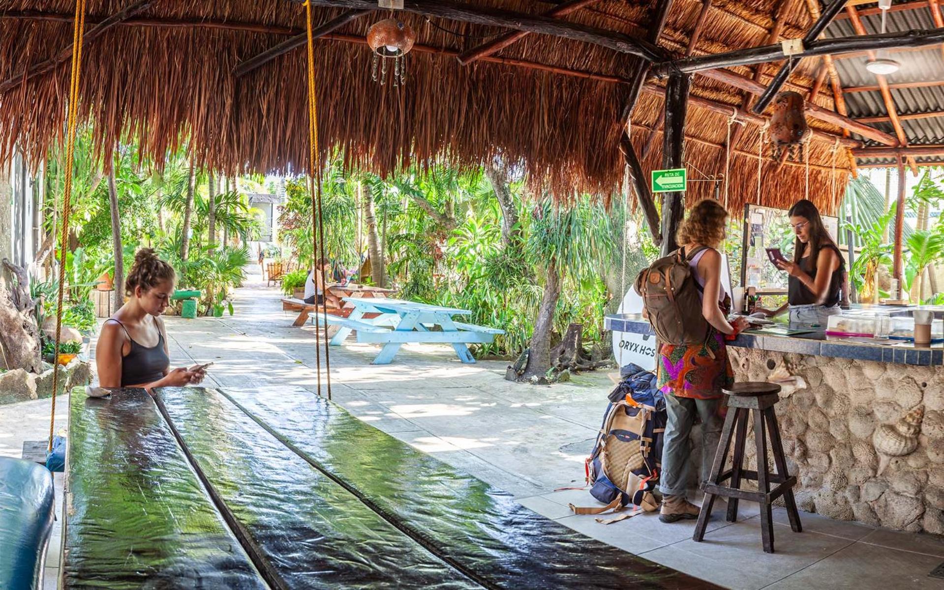 Hostel Oryx Tulum