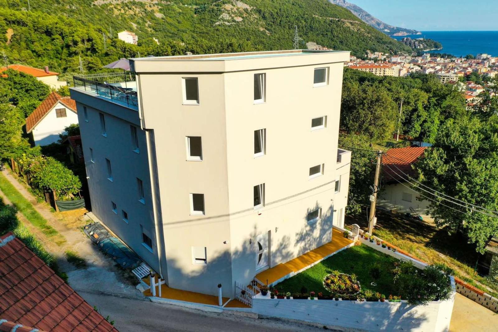 Villa Slovenika
