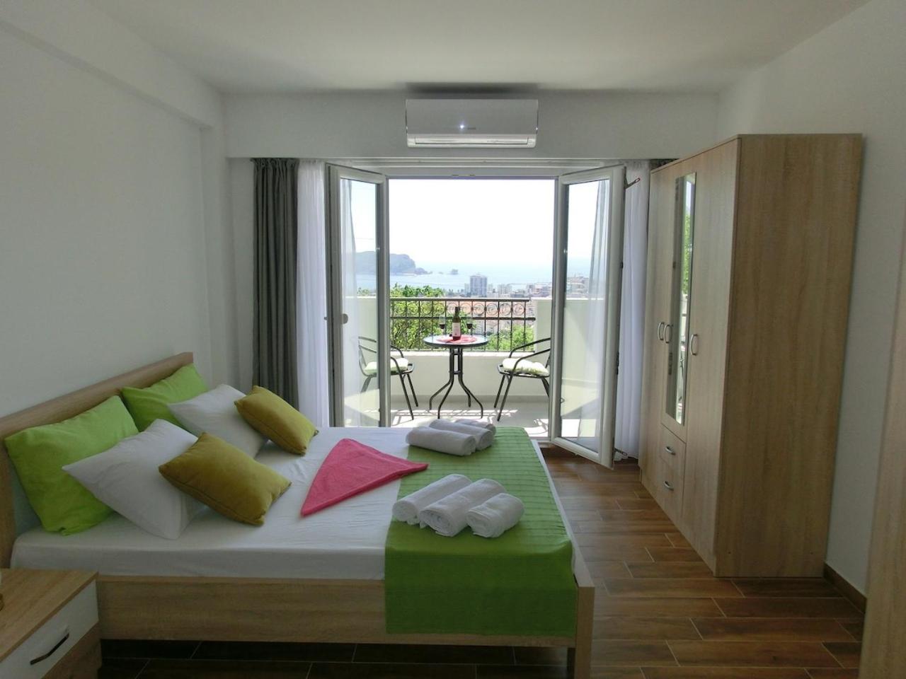 Villa Slovenika