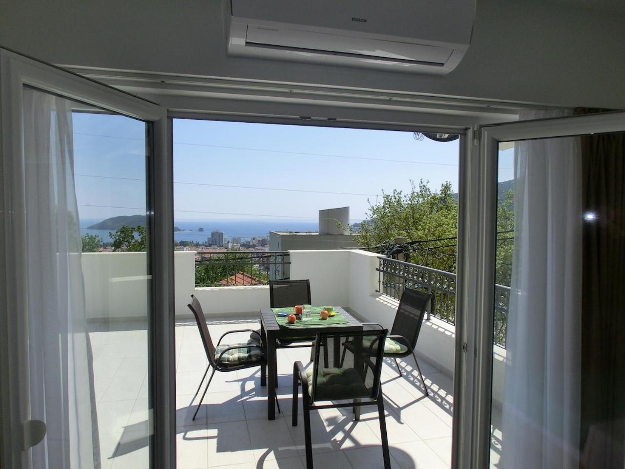 Villa Slovenika