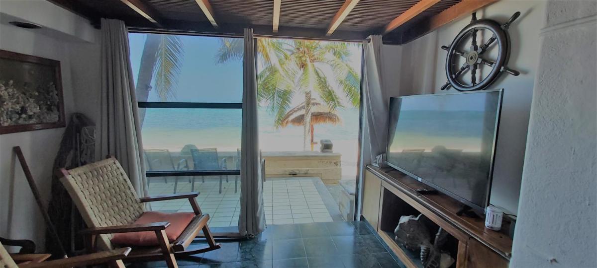 Hotel From bed to sand in just 10 steps - Image 1