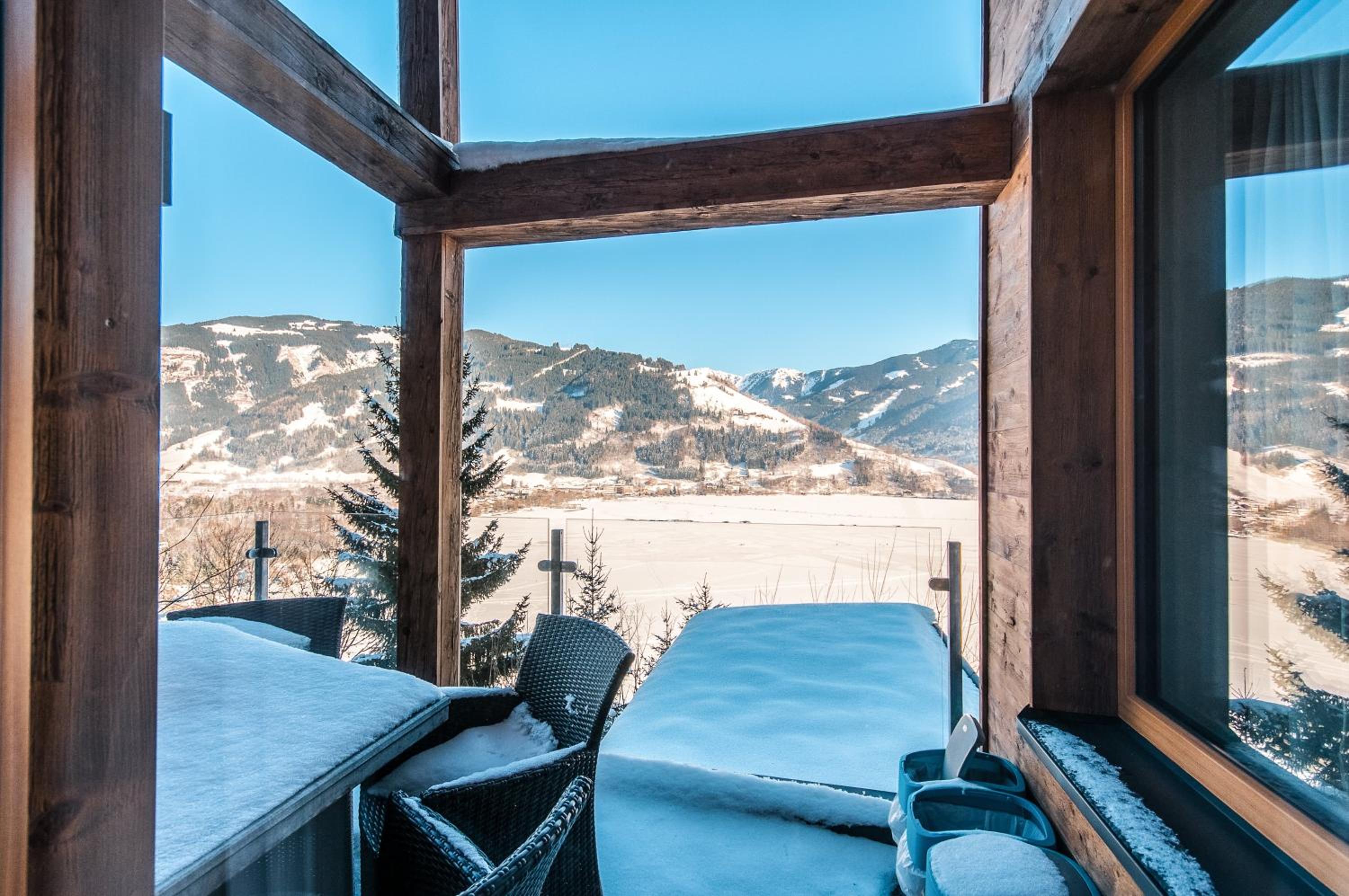 Chalet Max Pan view 3