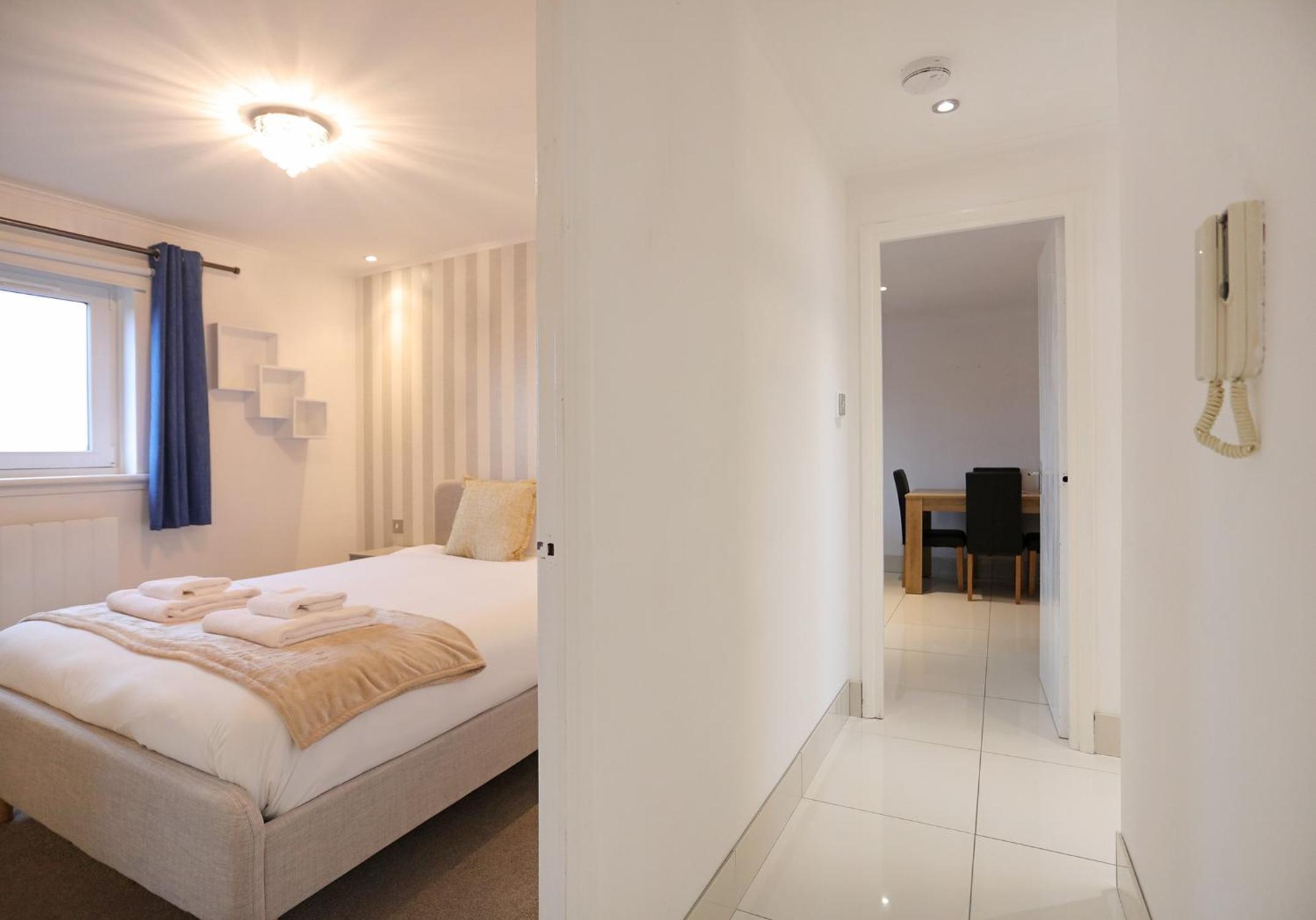 The South Maybury Residence view 3