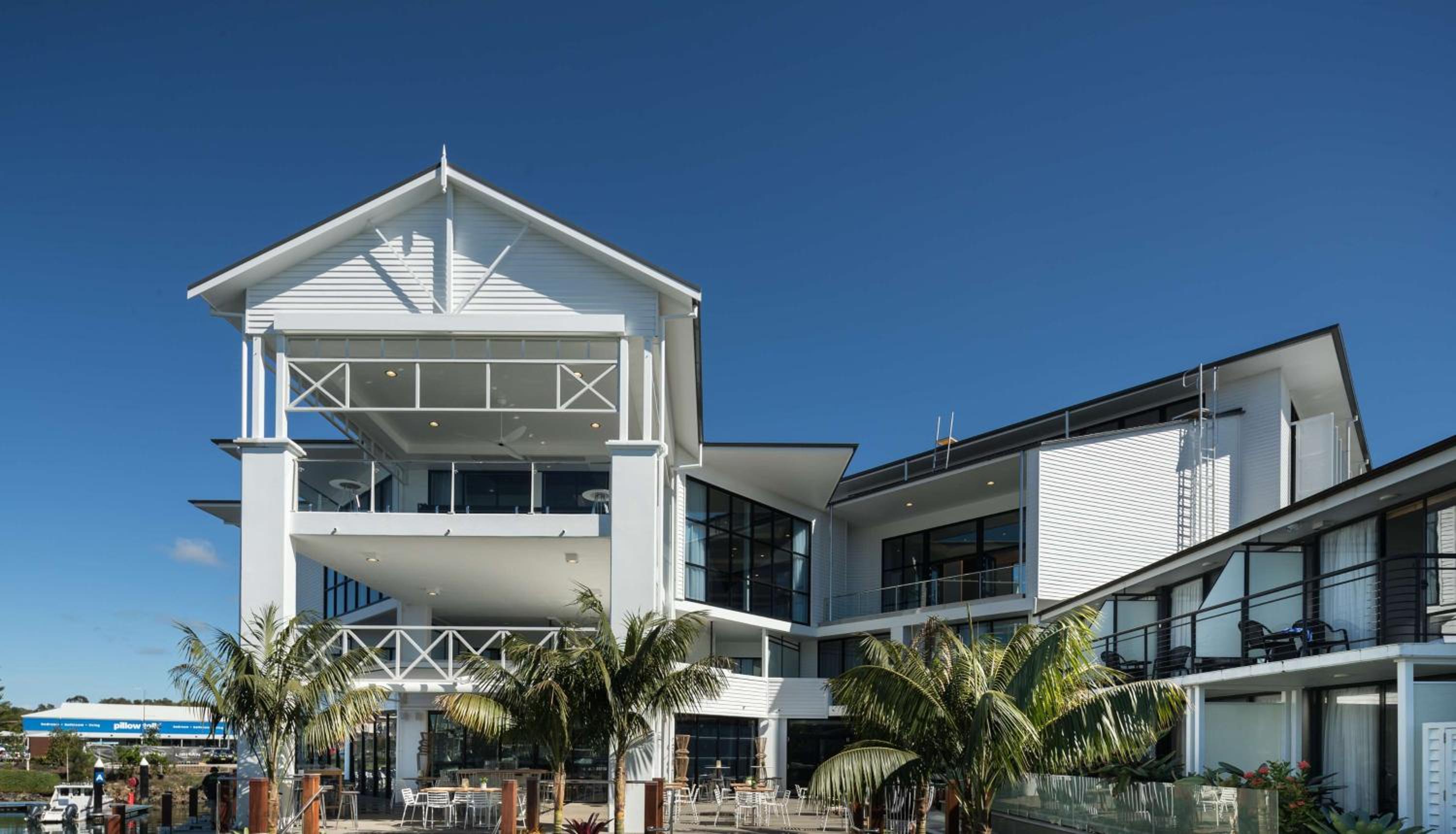 Hotel Sails Port Macquarie by Rydges - Image 1