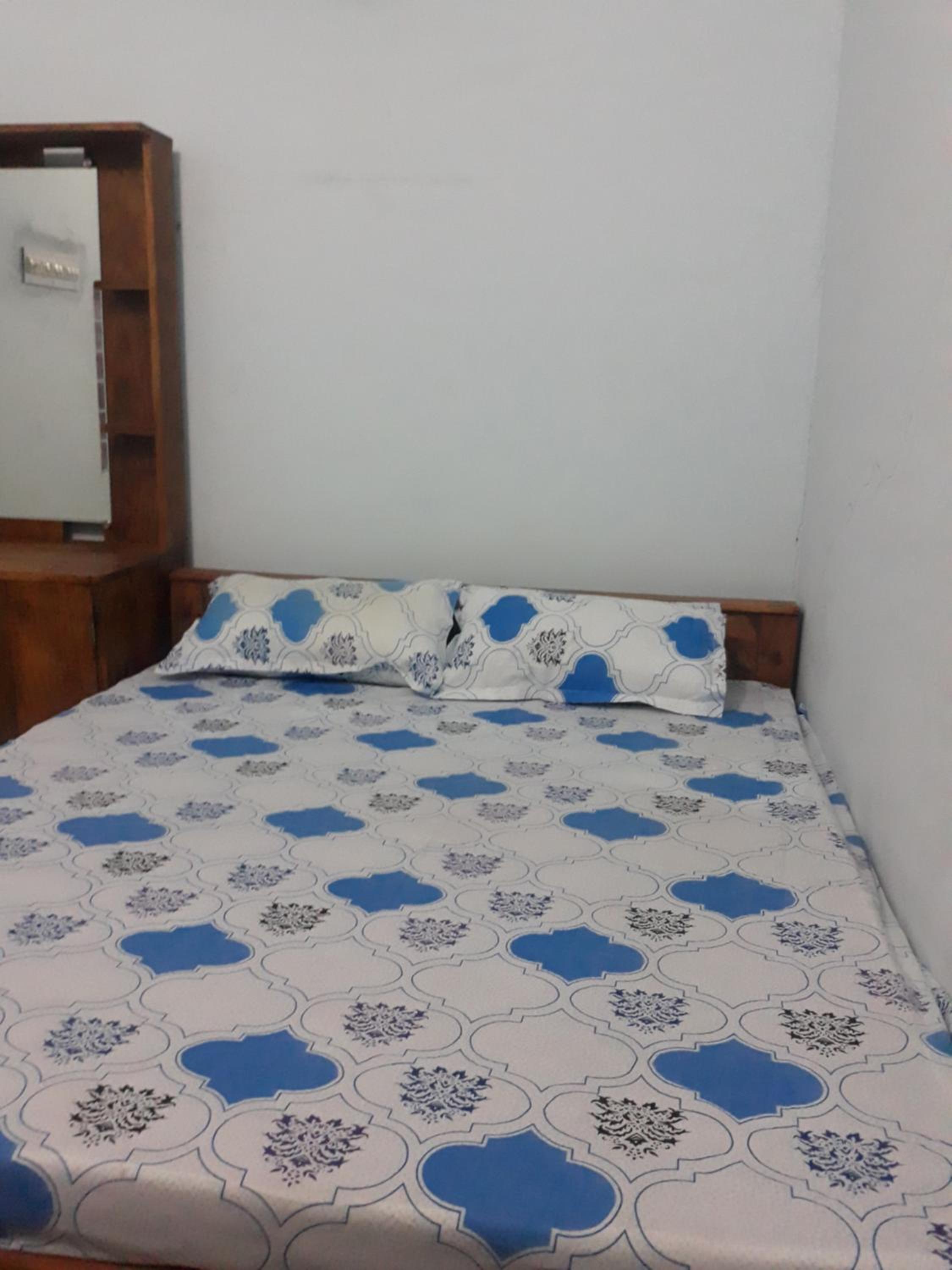 Mahadev Guest House
