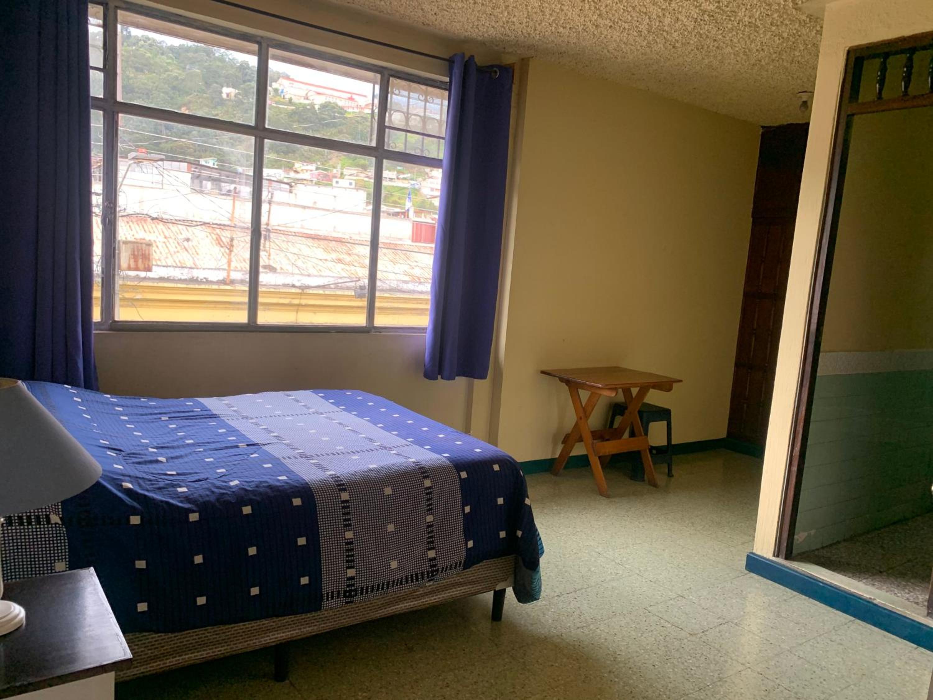 Kasa Kiwi Hostel & Travel Agency
