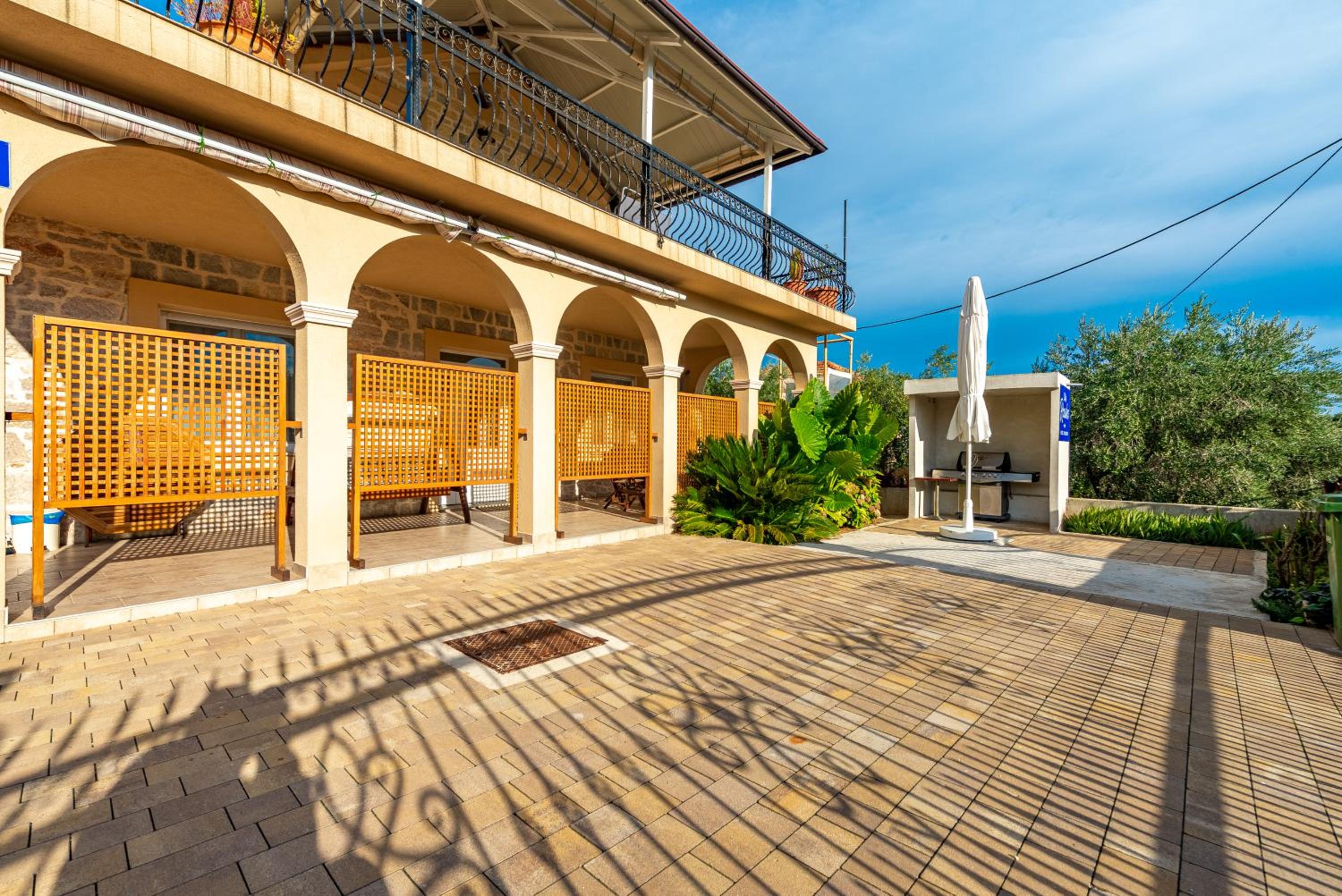 Holiday home Vila Rosales view 3