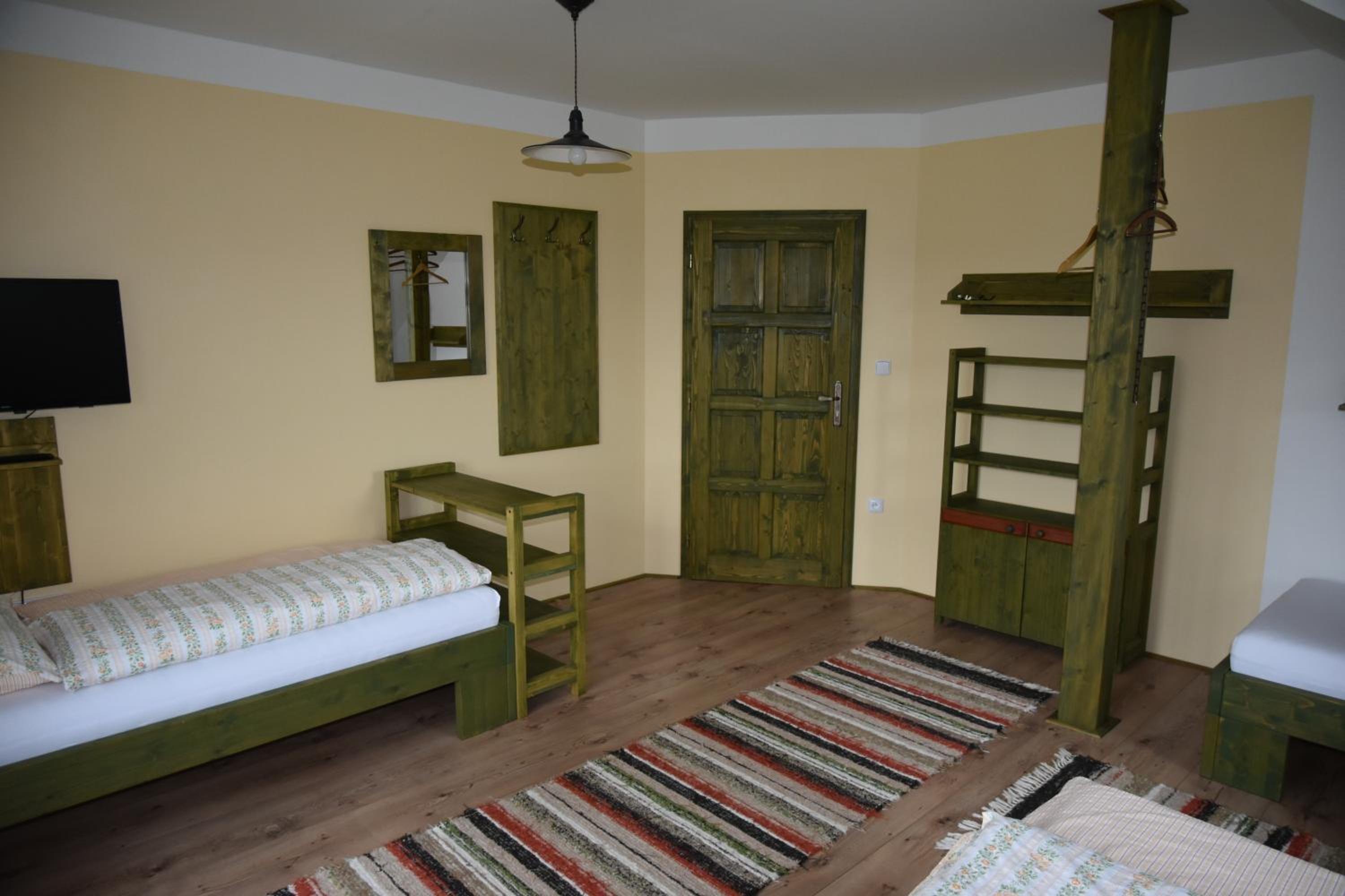 Photo 23