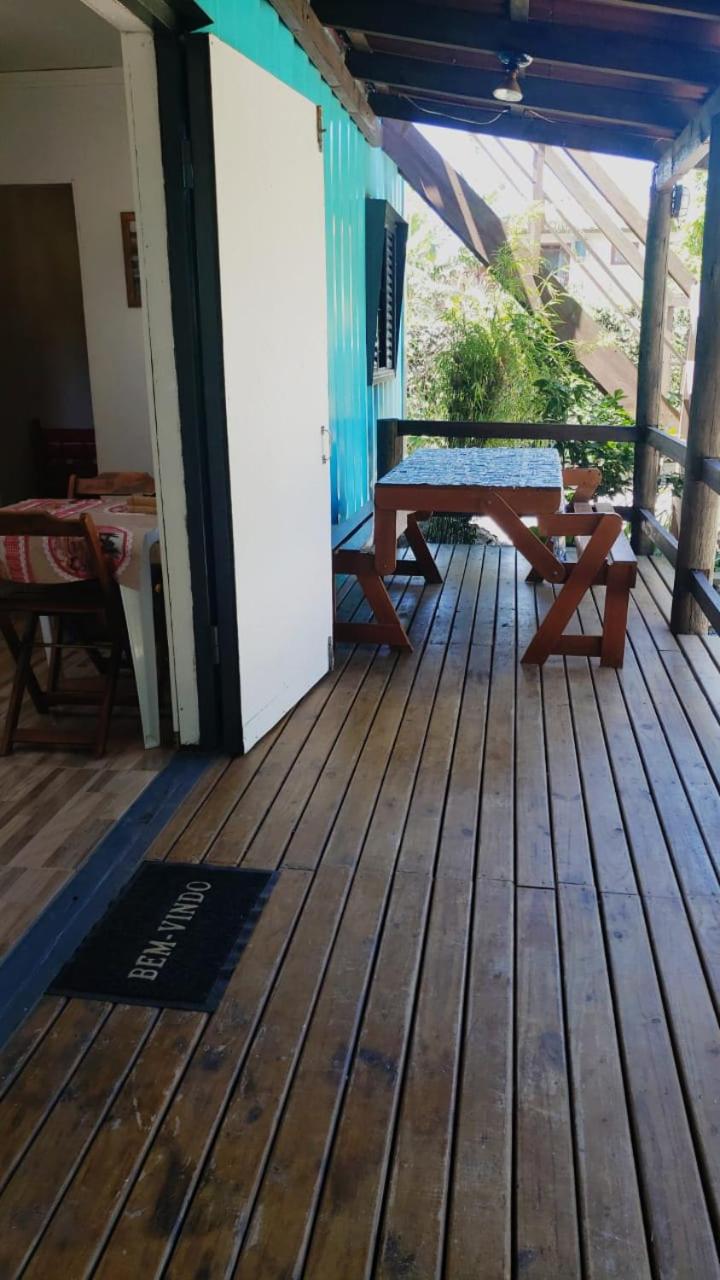 Hindu Box Containers e Cabanas