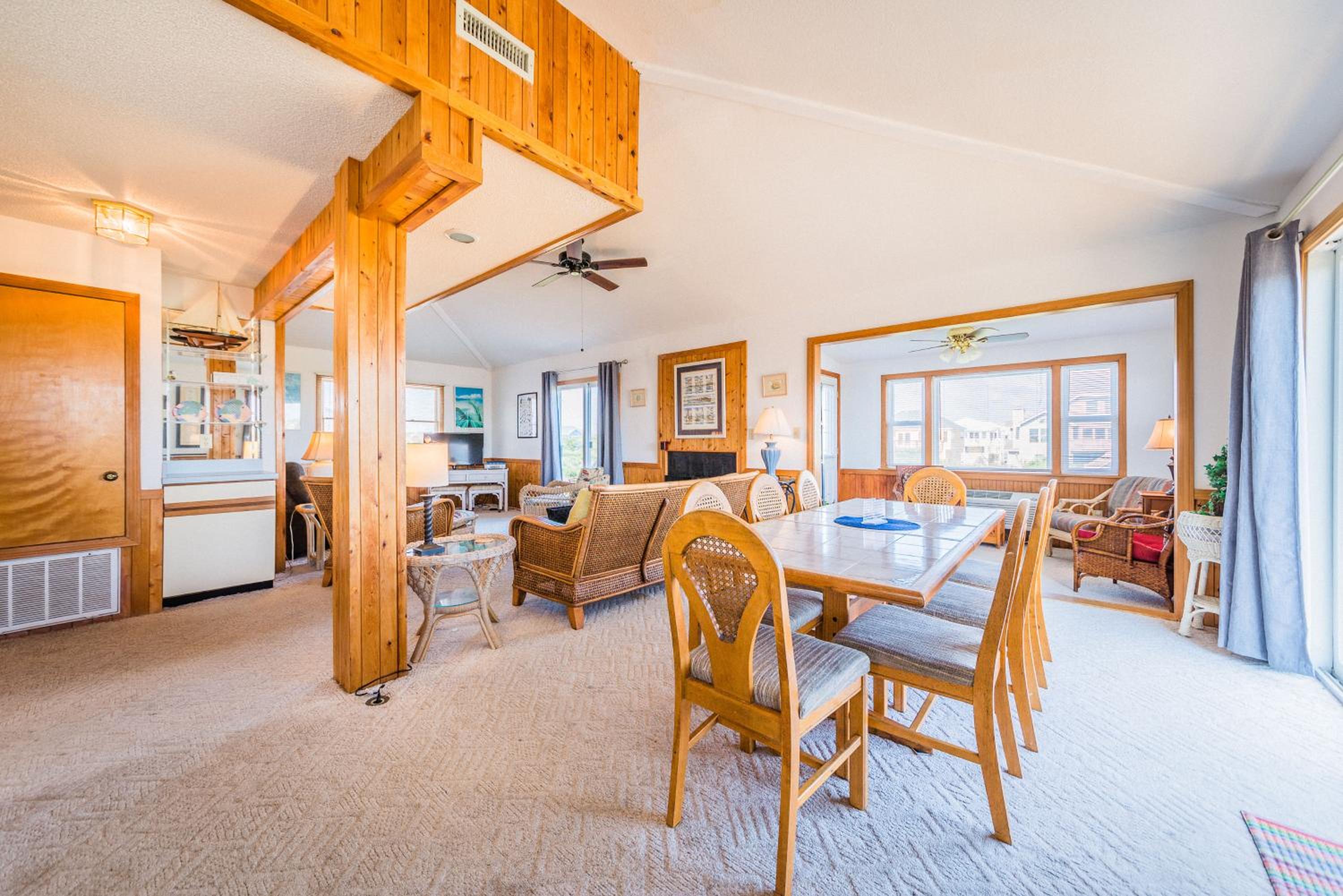 Adam's View - Corolla, Ocean Sands, 15 Yards to Beach, Ocean View, Community Pool, Tennis