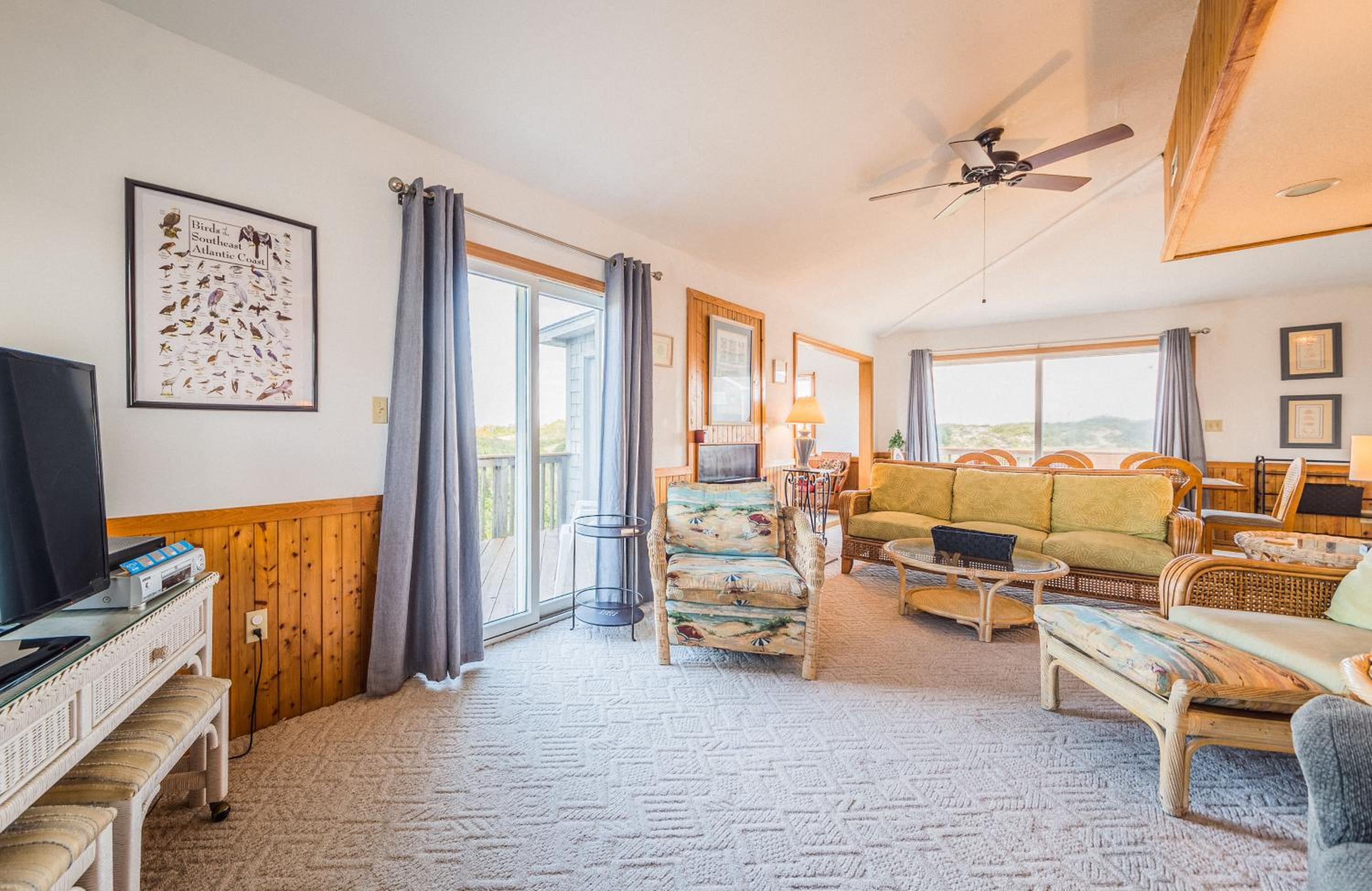 Adam's View - Corolla, Ocean Sands, 15 Yards to Beach, Ocean View, Community Pool, Tennis
