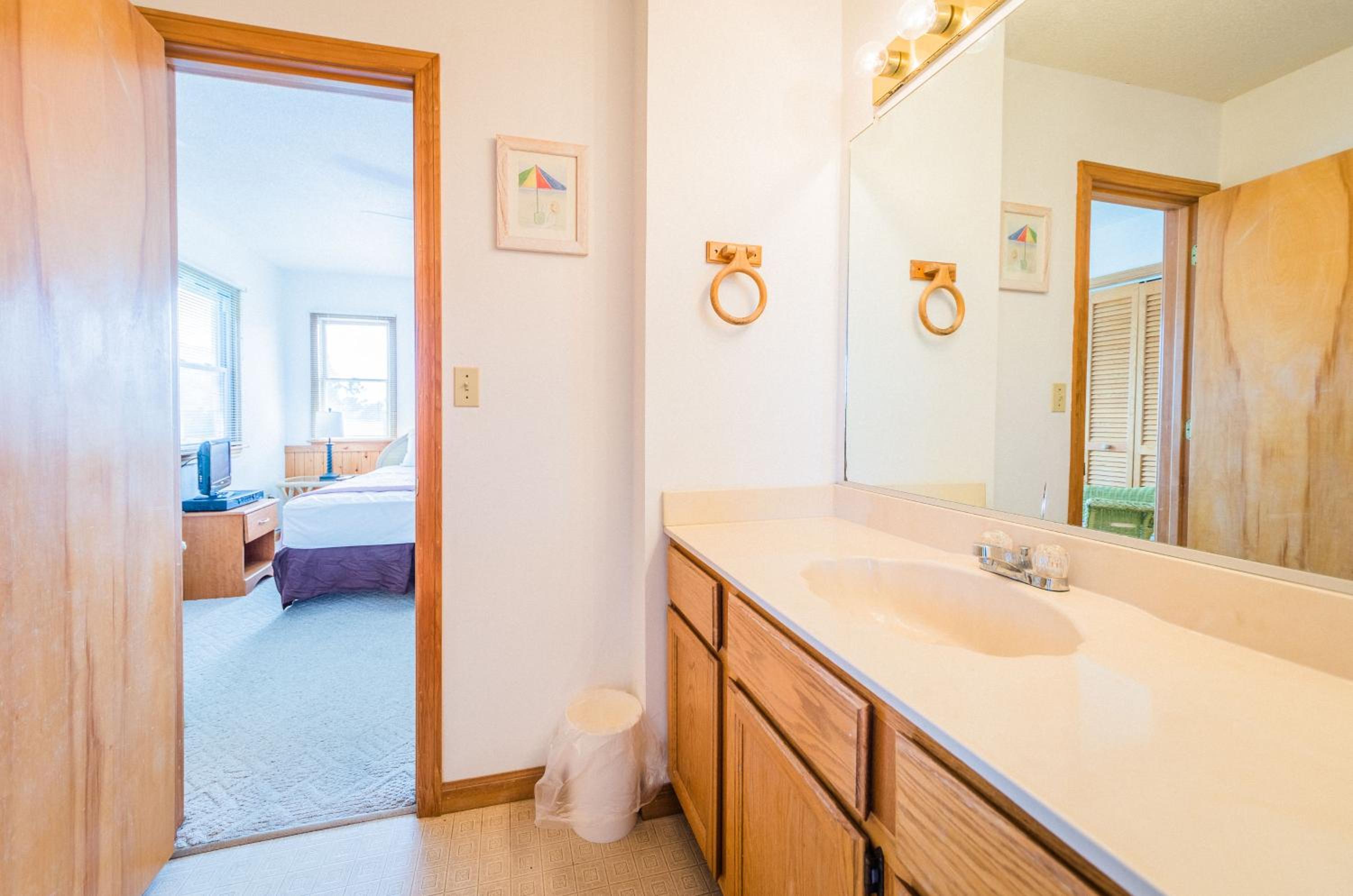 Adam's View - Corolla, Ocean Sands, 15 Yards to Beach, Ocean View, Community Pool, Tennis