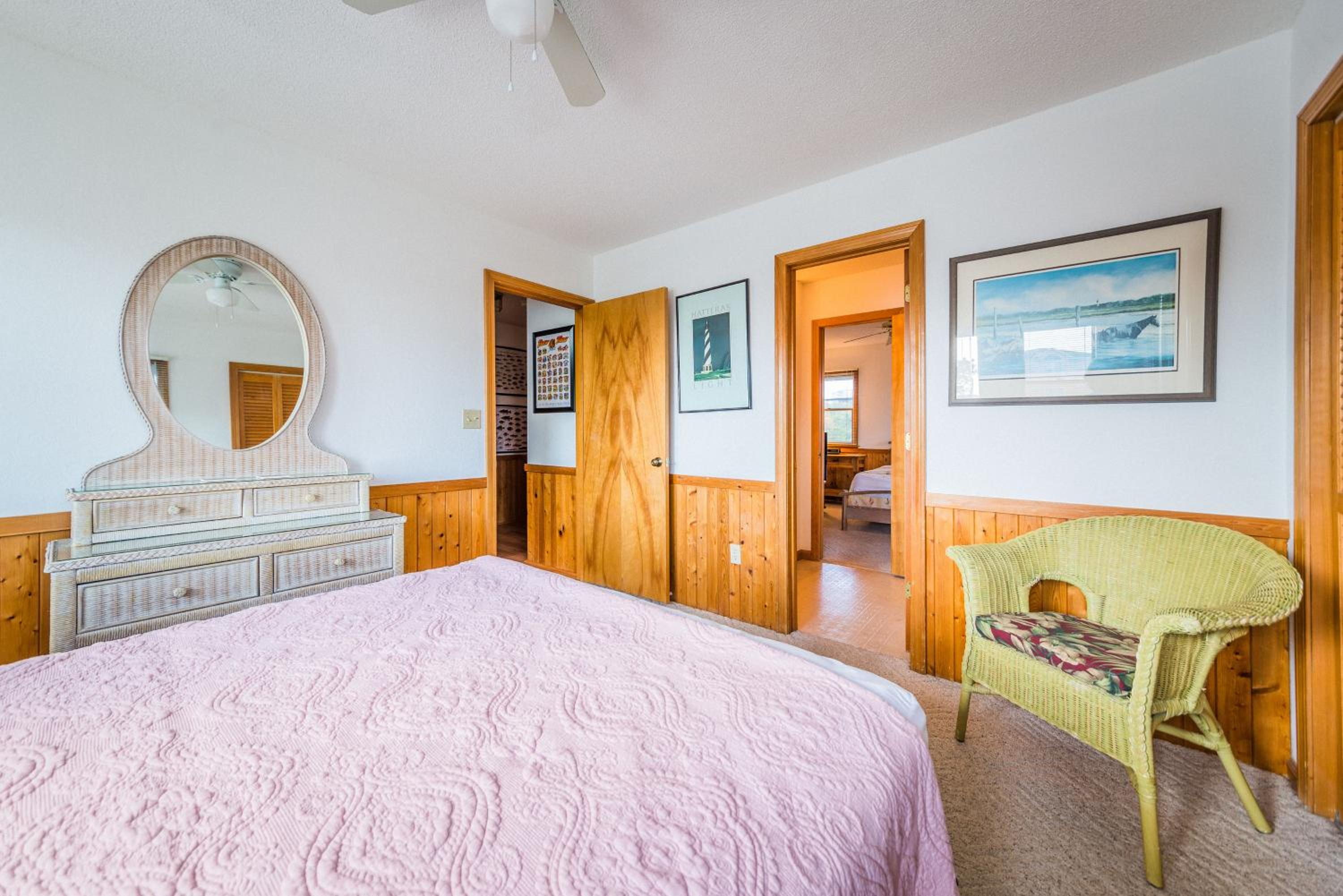 Adam's View - Corolla, Ocean Sands, 15 Yards to Beach, Ocean View, Community Pool, Tennis