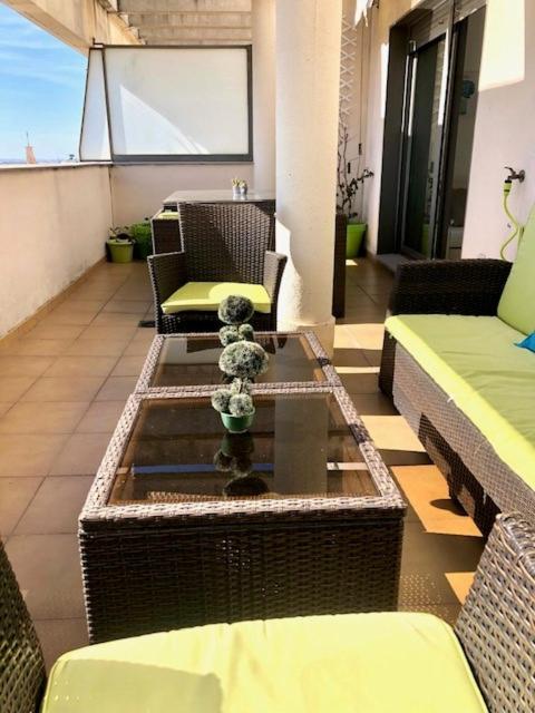 GATU PREMIUM Ático Parra, parking, piscina común, terraza, wifi , " Preferente mayores de 25 años y familias " photo 4